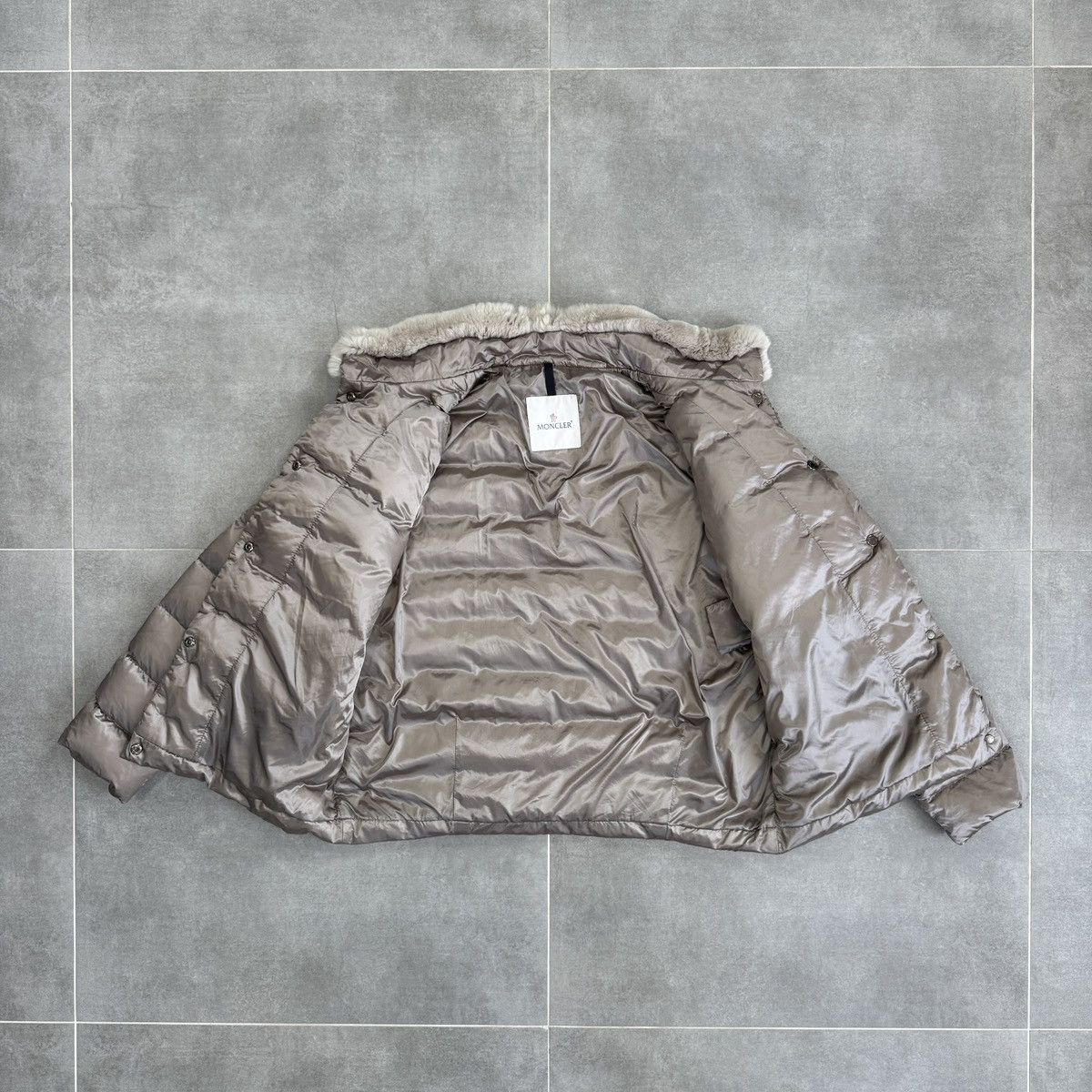 Moncler Authentic Moncler Cirse Women Puffer Down Jacket with Fur Size M / US 6-8 / IT 42-44 - 12 Thumbnail