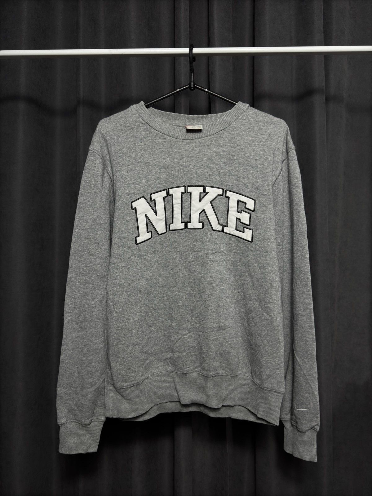 Nike Sweatshirt Nike Big Central Logo Style 90s Outdoor Drip Size US S / EU 44-46 / 1 - 1 Thumbnail