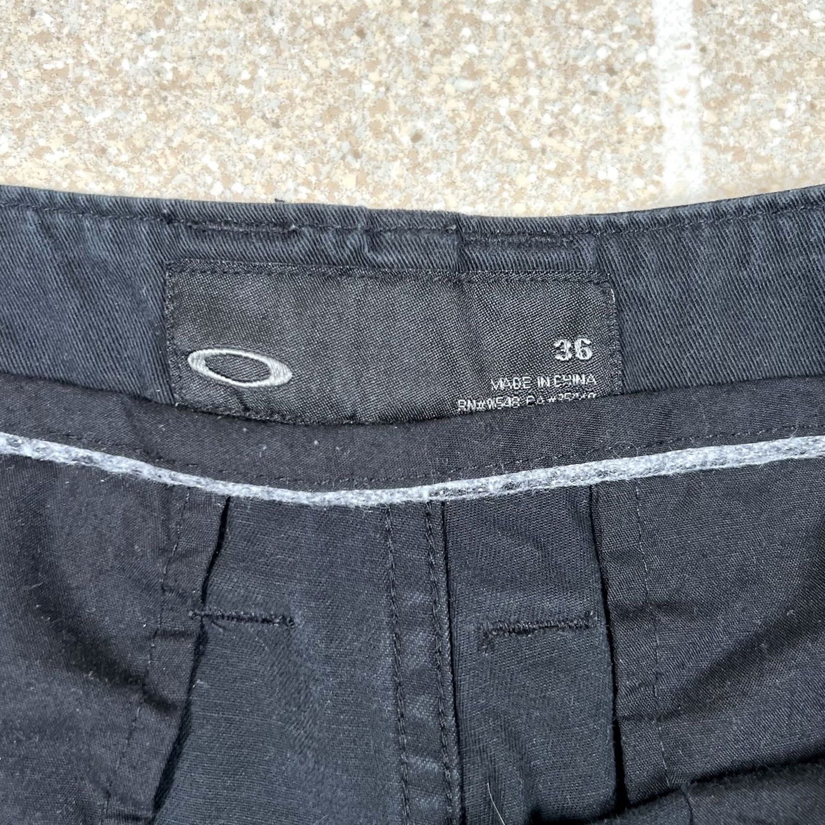 Oakley Oakley Golf Shorts Casual Chino Men’s Size 34 Flat Front Black Size US 34 / EU 50 - 3 Thumbnail