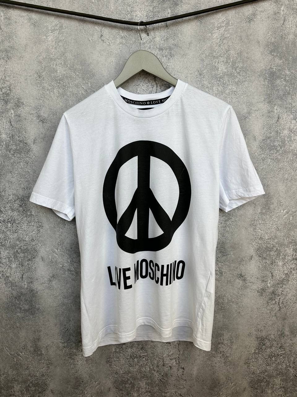 Moschino Love Moschino Big Peace Logo T-Shirt SS Crew Neck Tee Size US L / EU 52-54 / 3 - 1 Thumbnail