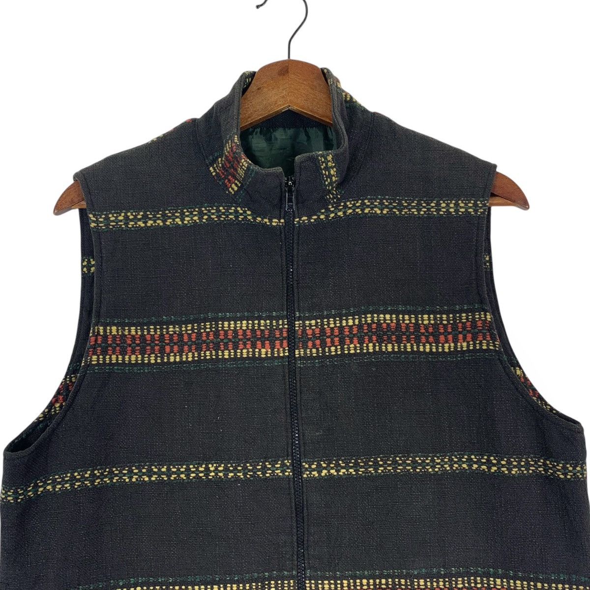 Japanese Brand × Vintage Vintage Japanese Brand Sleeveless Jacket Size US S / EU 44-46 / 1 - 2 Thumbnail