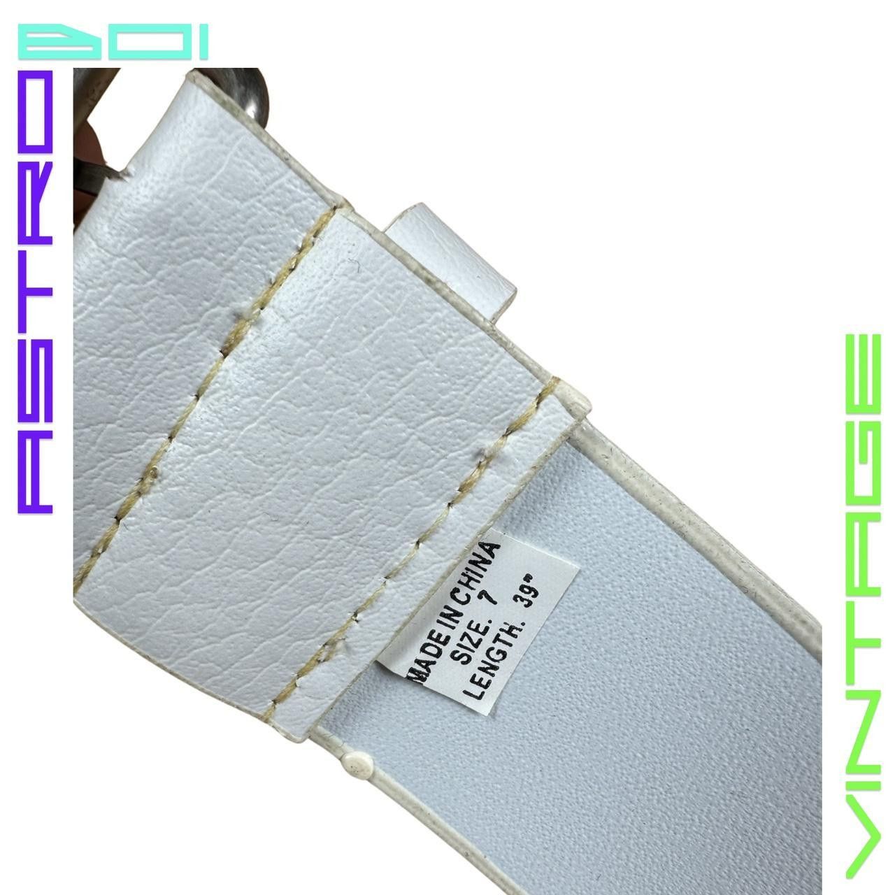 Other × Vintage WHITE Y2K FAUX LEATHER RIVET BELT - 26-30" Size 30 - 5 Thumbnail