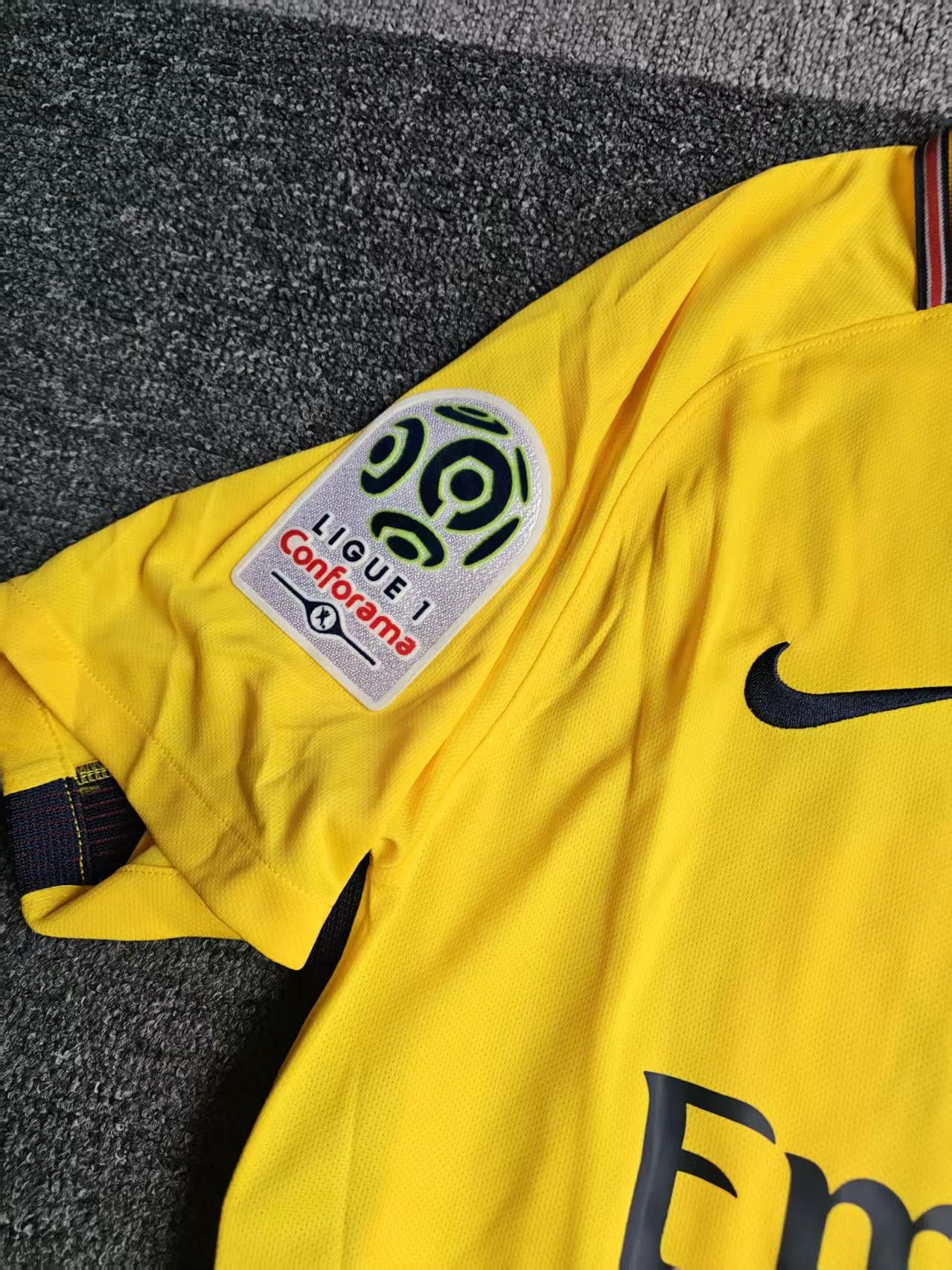 Other 2017 2018 Psg Jersey #10 Neymar Jersey S Size US S / EU 44-46 / 1 - 3 Thumbnail