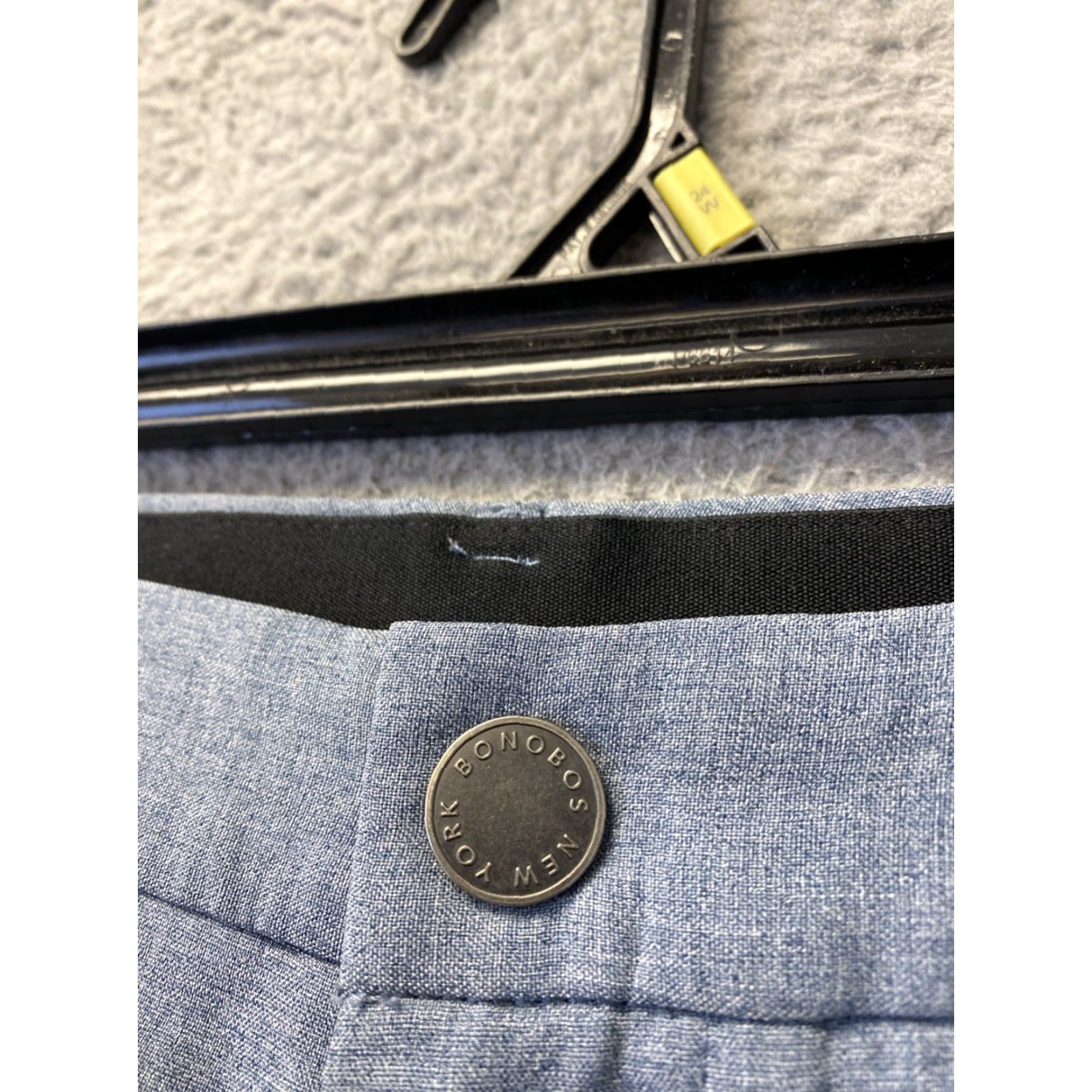 Bonobos Bonobos Men’s Golf Pants Gray Blue Polyester Button Zip Pockets /33x34 Pants Mens Chino Straight Pockets 34in Inseam Adjustable? Size US 33 - 3 Thumbnail