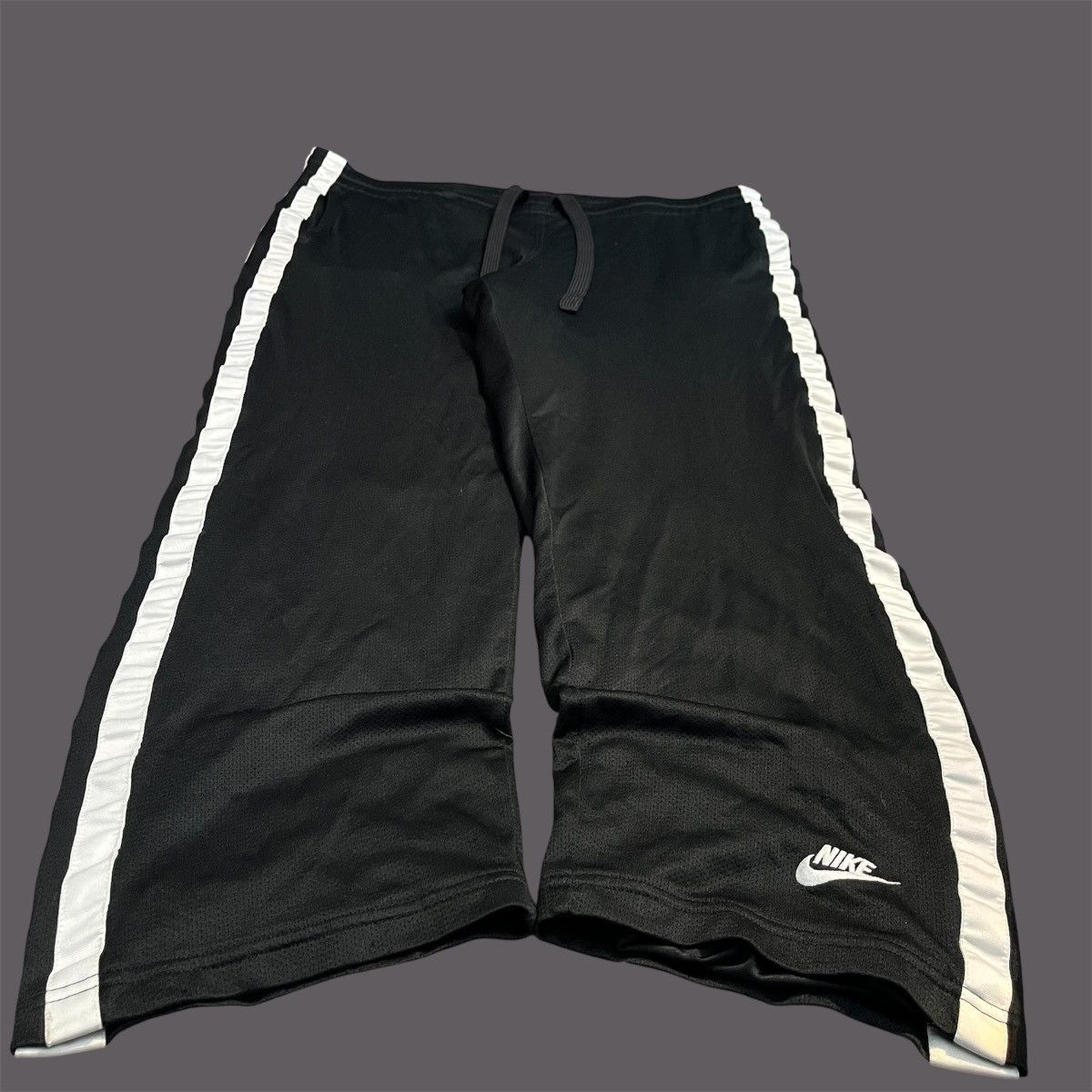 Nike VTG Y2K Baggy Striped Nike Tracks Size US 34 / EU 50 - 1 Thumbnail