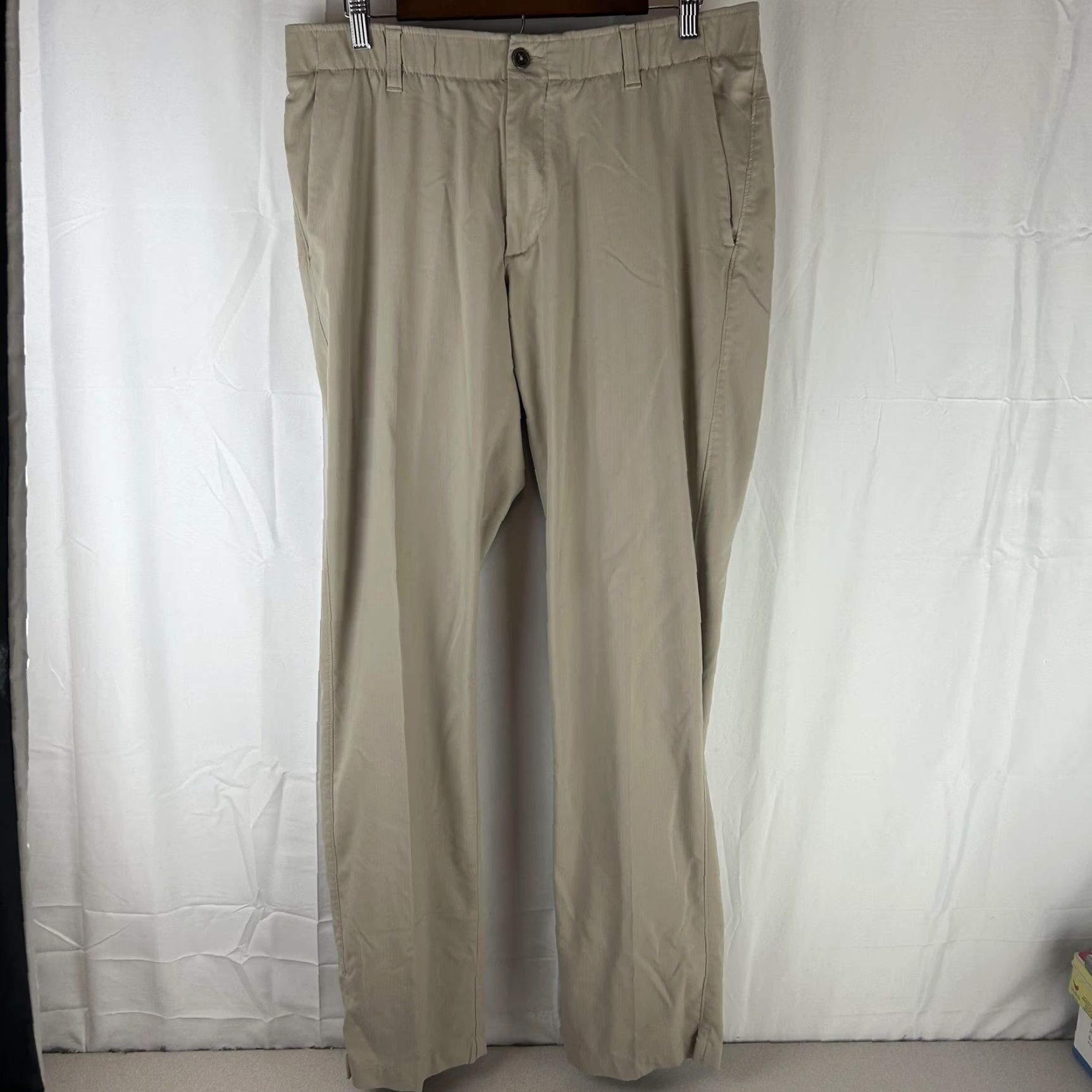 Under Armour Under Armour Pants Mens 36x34 Khakis Beige Golf Stretch Chino Straight Size US 36 / EU 52 - 2 Thumbnail