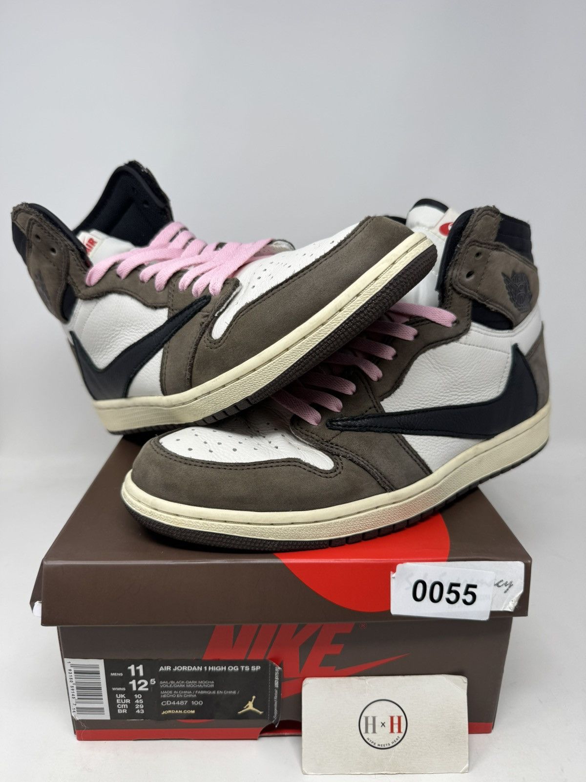 Jordan Brand Nike Air Jordan 1 Retro High Og Travis Scott Mocha 