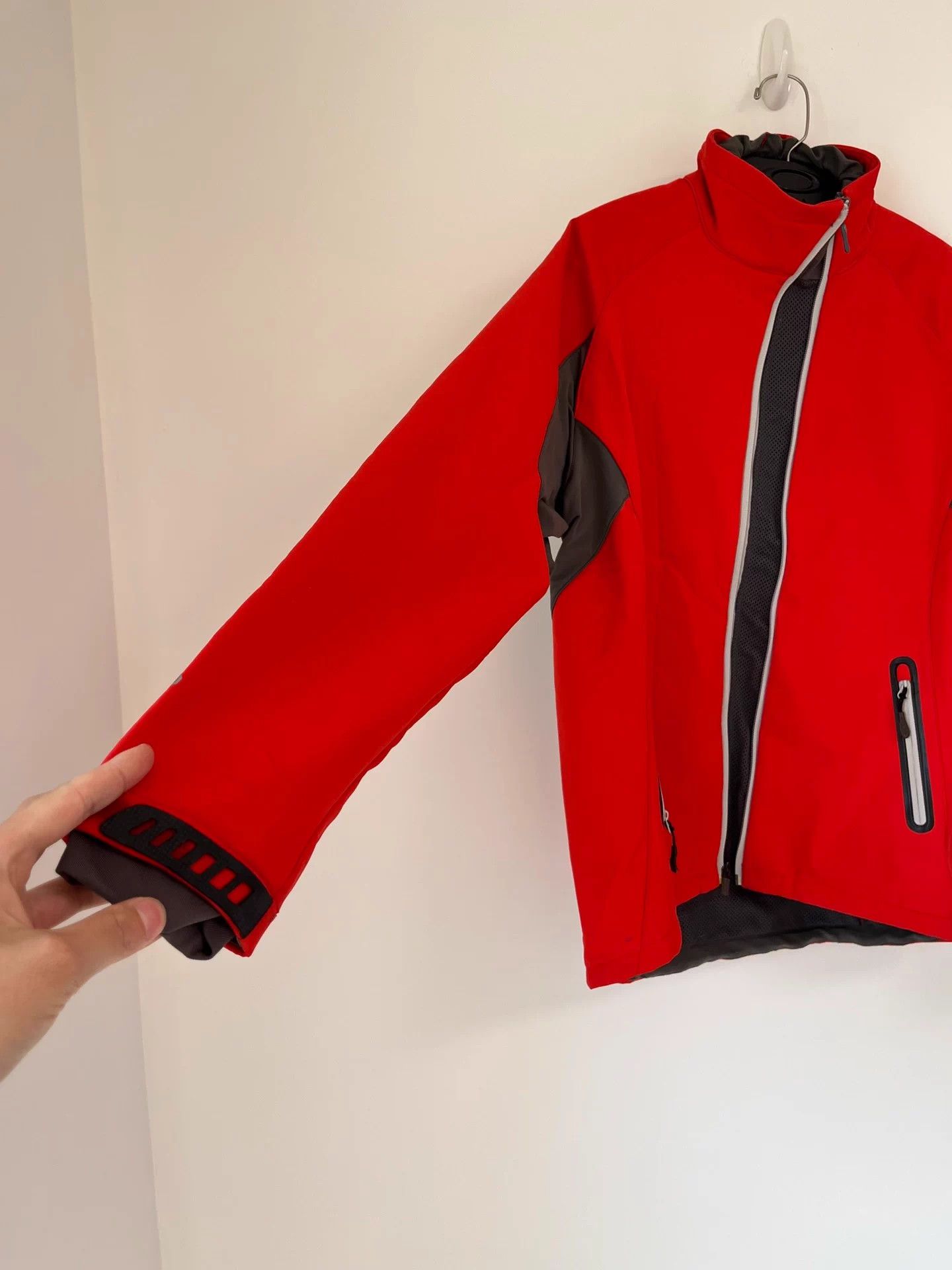 Salomon Salomon Vintage 00s Watch Pocket Jacket Size US S / EU 44-46 / 1 - 5 Thumbnail