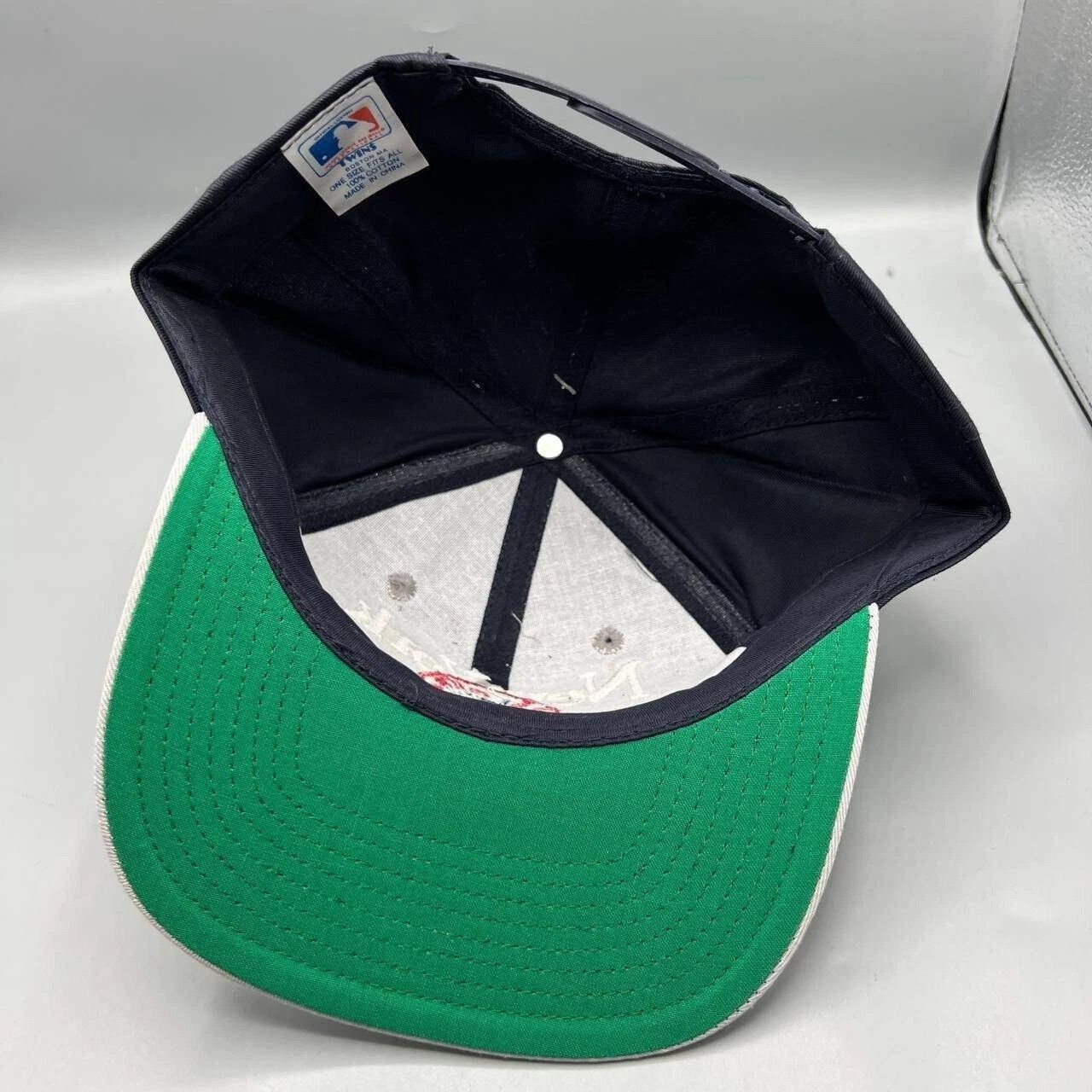 Twins Enterprise Inc. × Vintage New York Yankees Hat Men Twins Enterprise MLB Snap Back Cap Size ONE SIZE - 2 Thumbnail