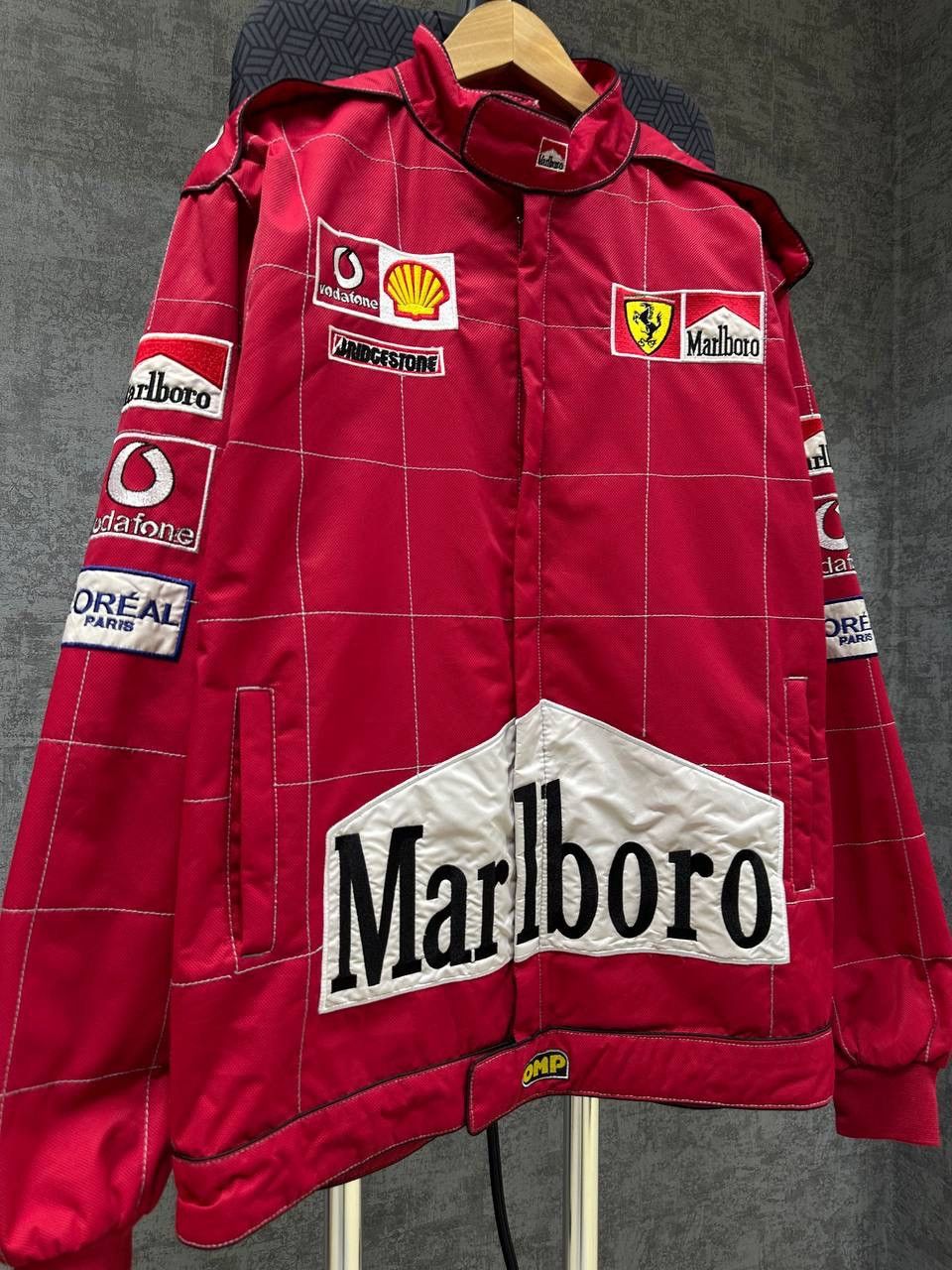 Ferrari × Vintage Vintage Ferarri Marlboro Racing Red Formula Uno Jacket Size US L / EU 52-54 / 3 - 14 Thumbnail