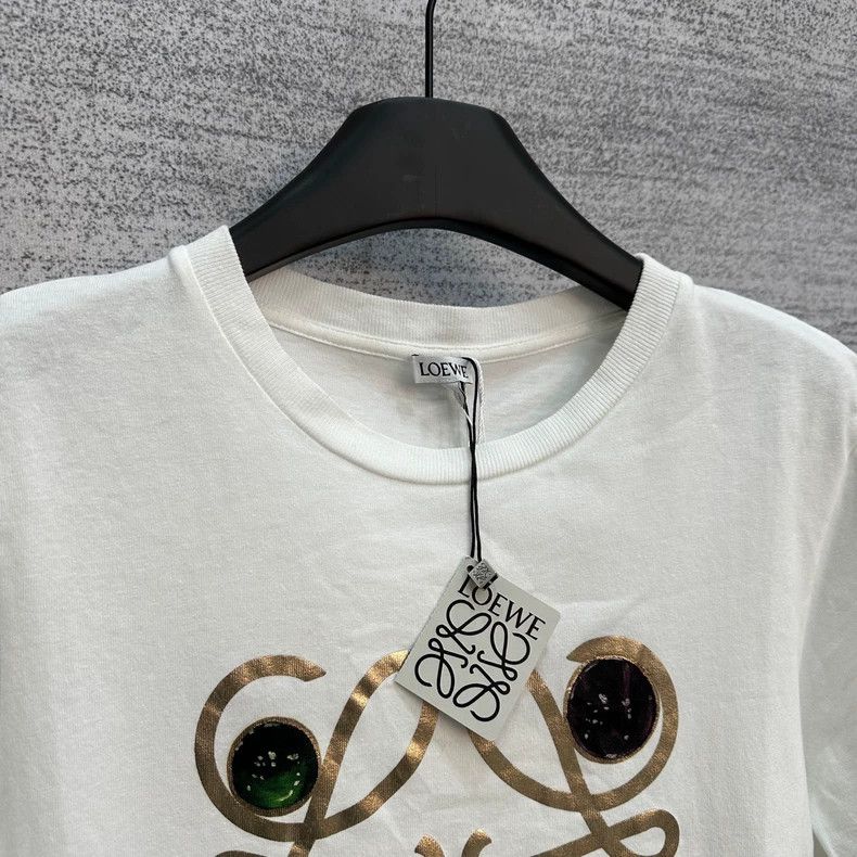 Loewe LOEWE White elegant gold embossed logo gemstone short slee Size S / US 4 / IT 40 - 2 Thumbnail