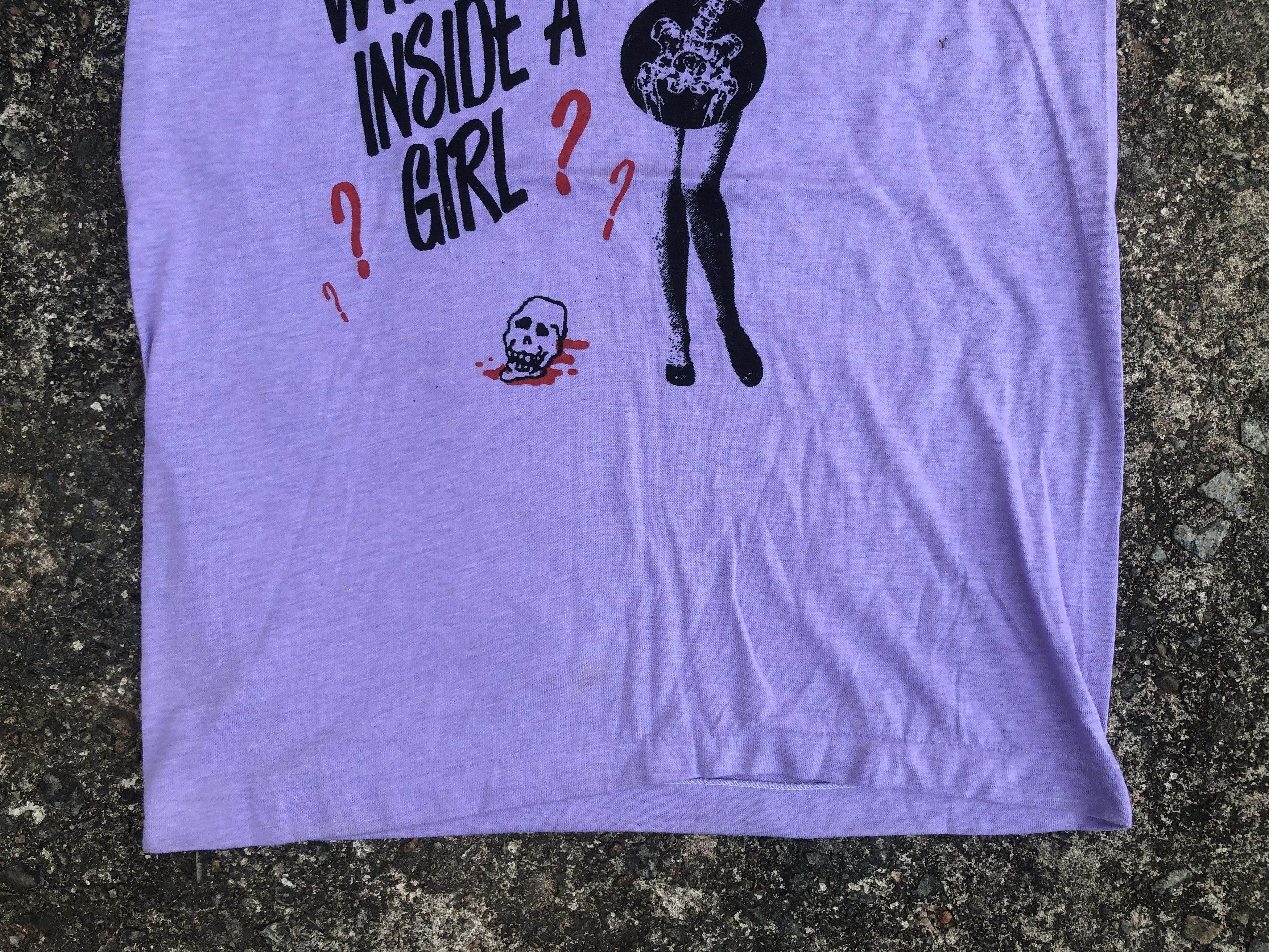 Band Tees 🔥Vintage 80s THE CRAMPS 'Whats Inside A Girl?' Band T-Shirt Size US M / EU 48-50 / 2 - 6 Thumbnail