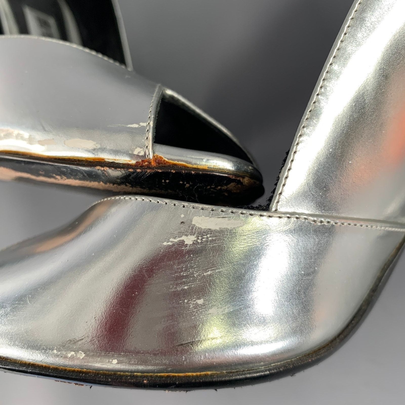 Balmain BALMAIN Size 6 Silver Patent Leather Peep Toe Heels Pumps Size US 6 / IT 36 - 9 Thumbnail