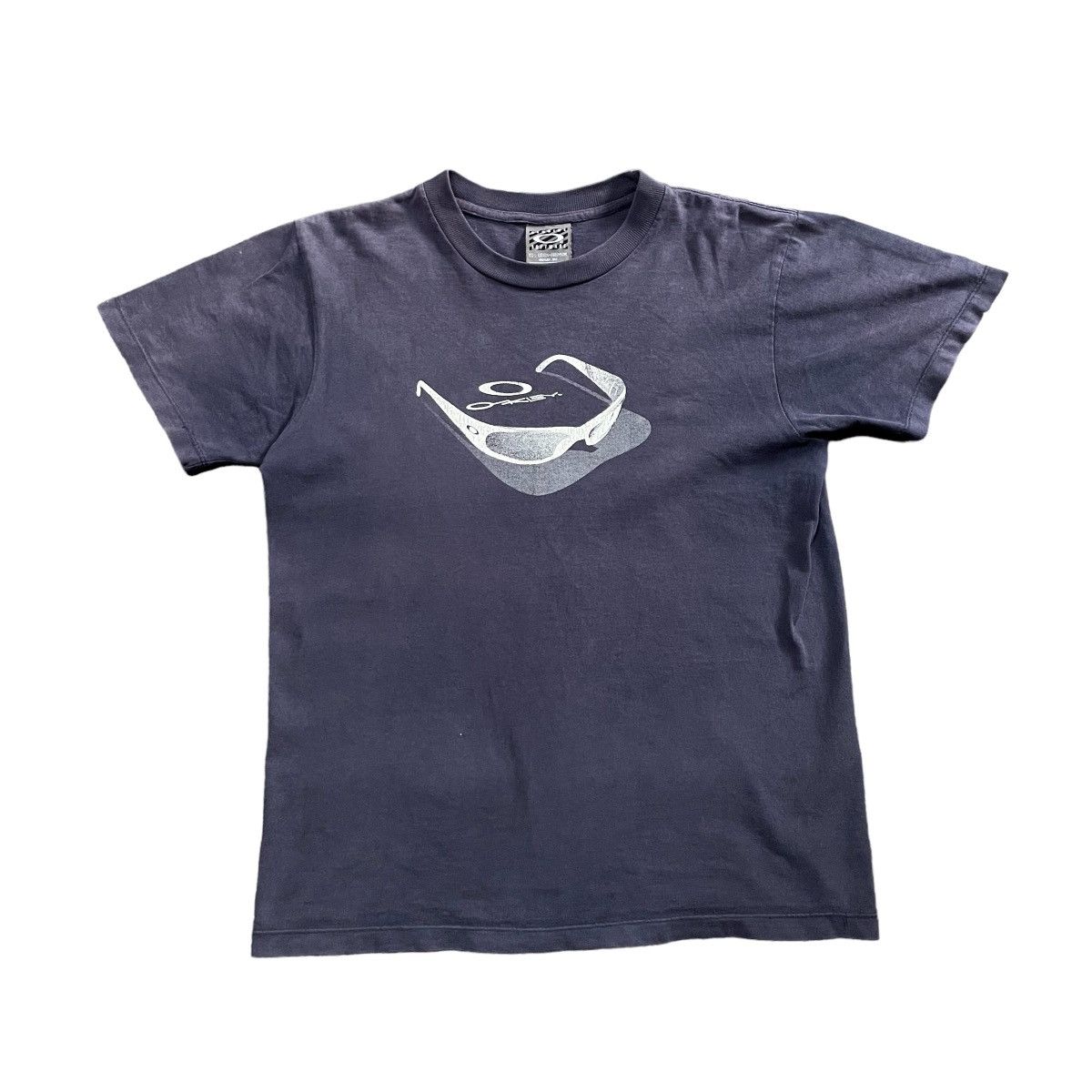 Oakley × Vintage 💥- 90s Oakley Center Logo Perfect Sunfaded Tees Size US XS / EU 42 / 0 - 1 Thumbnail
