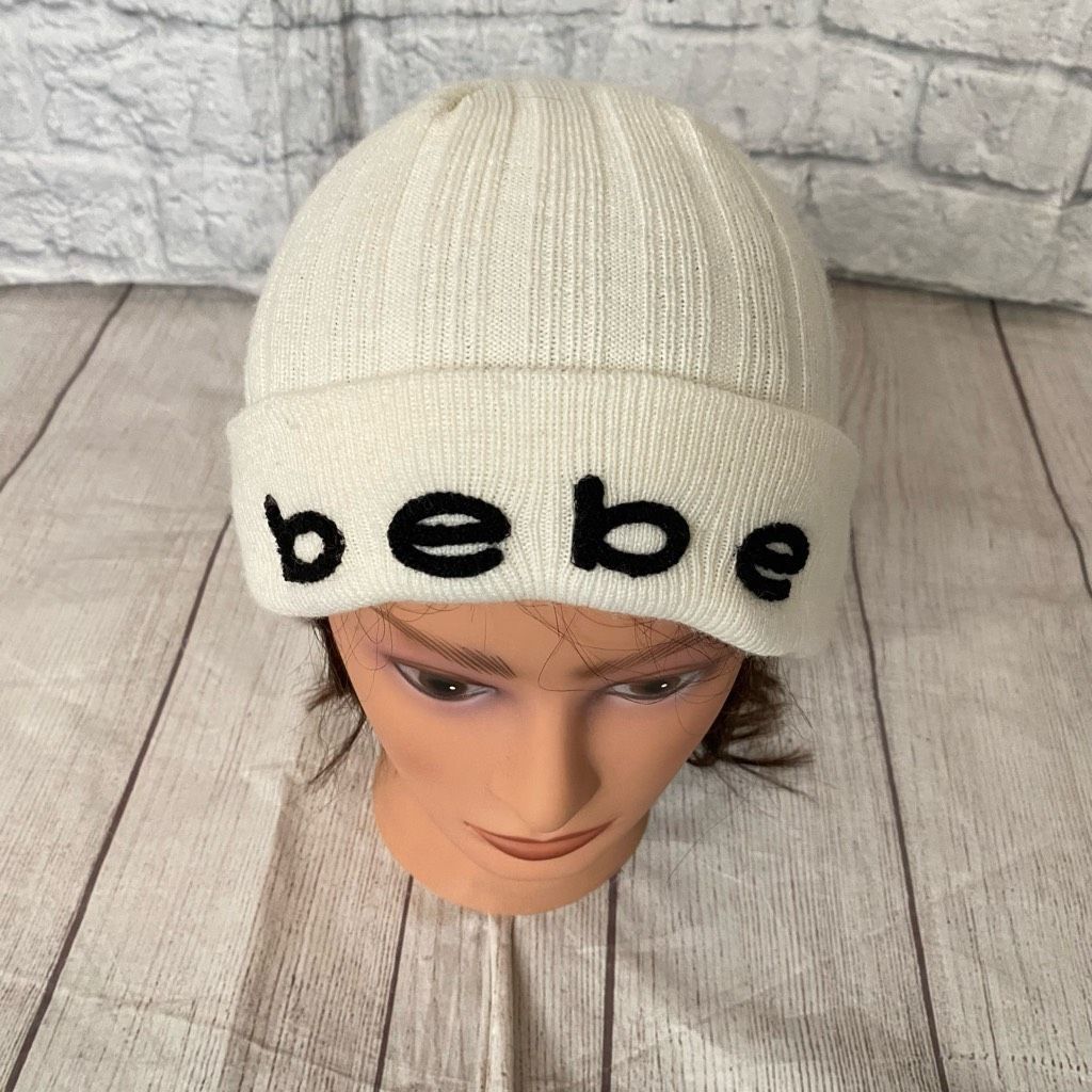 Bebe Bebe women OS Winter beanie and scarf white w/black writing Size ONE SIZE - 8 Thumbnail