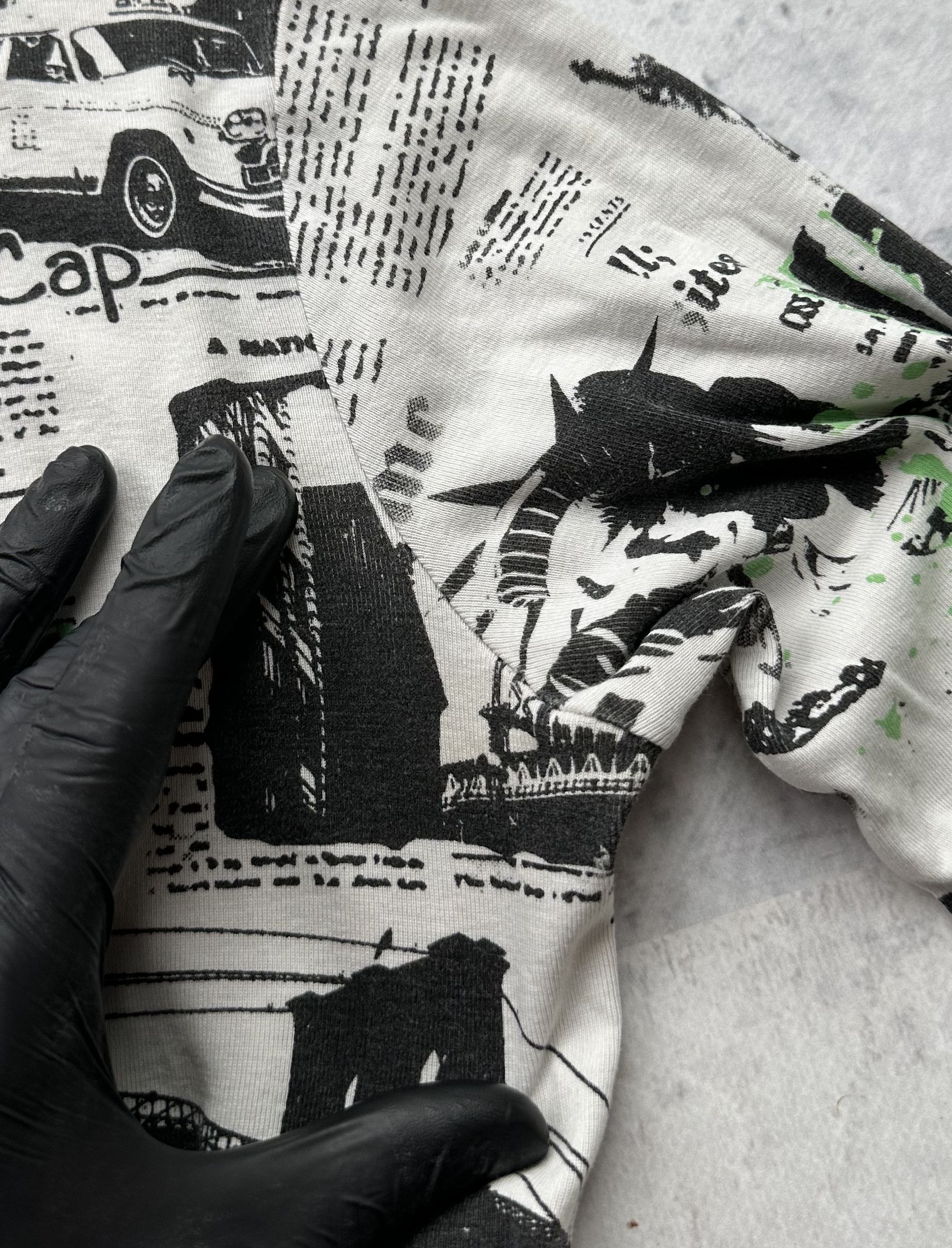 Japanese Brand Vintage Printed Cropped Hoodie A543(613)D15 Size US S / EU 44-46 / 1 - 11 Thumbnail