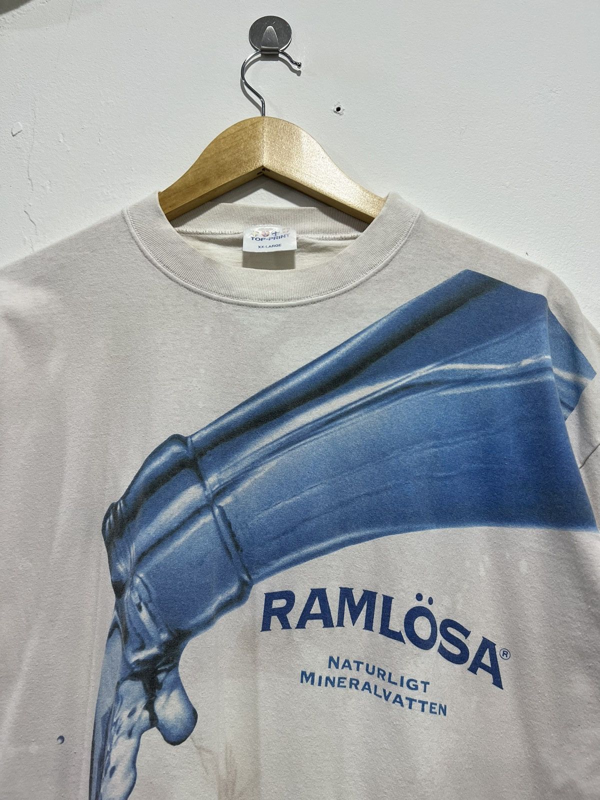 Vintage Vintage 90’s Ramlösa Mineral Water Promo Tshirt Size US L / EU 52-54 / 3 - 2 Thumbnail