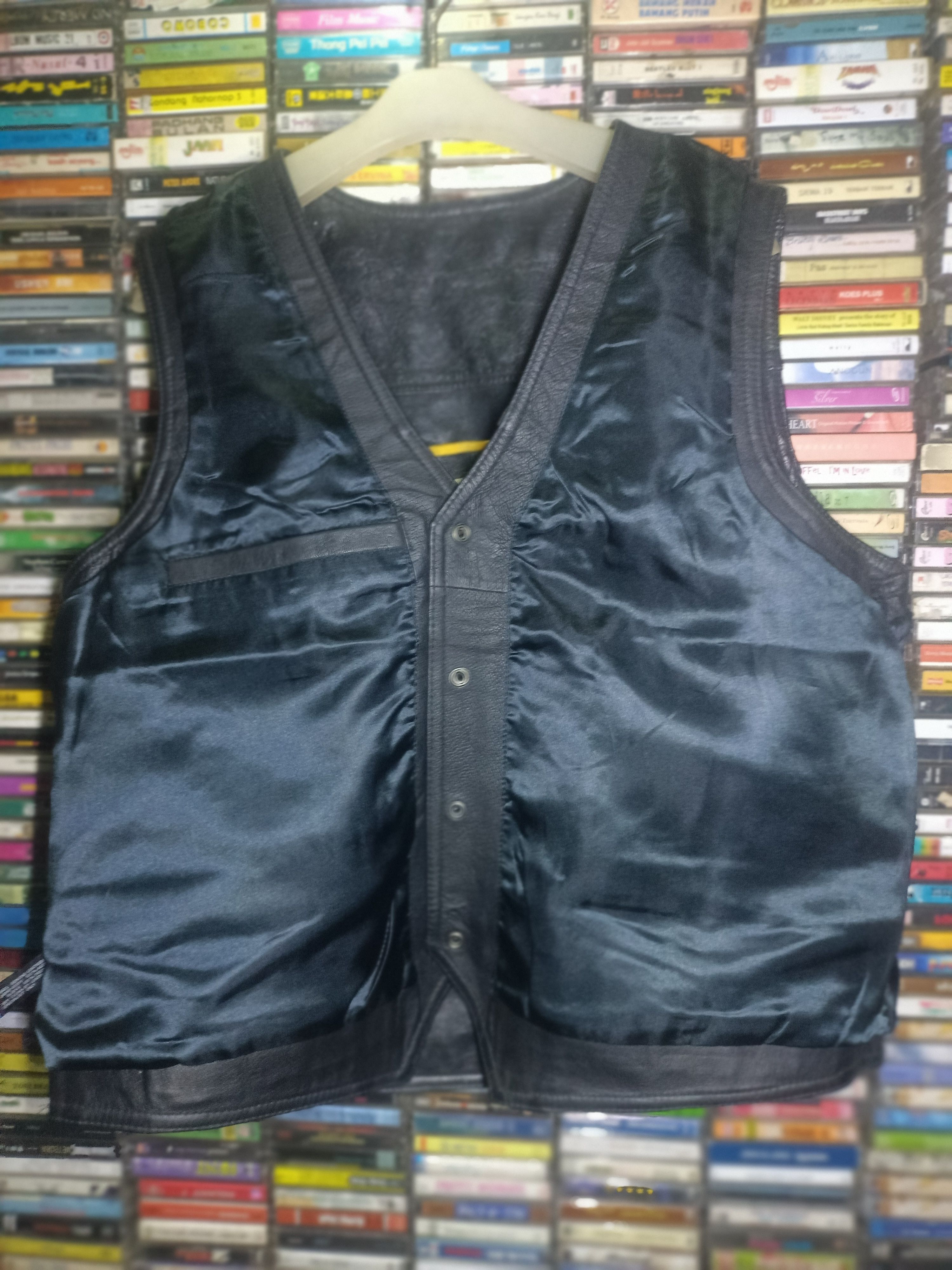 Vintage Vintage leather vest green bay packers Size US XL / EU 56 / 4 - 4 Thumbnail