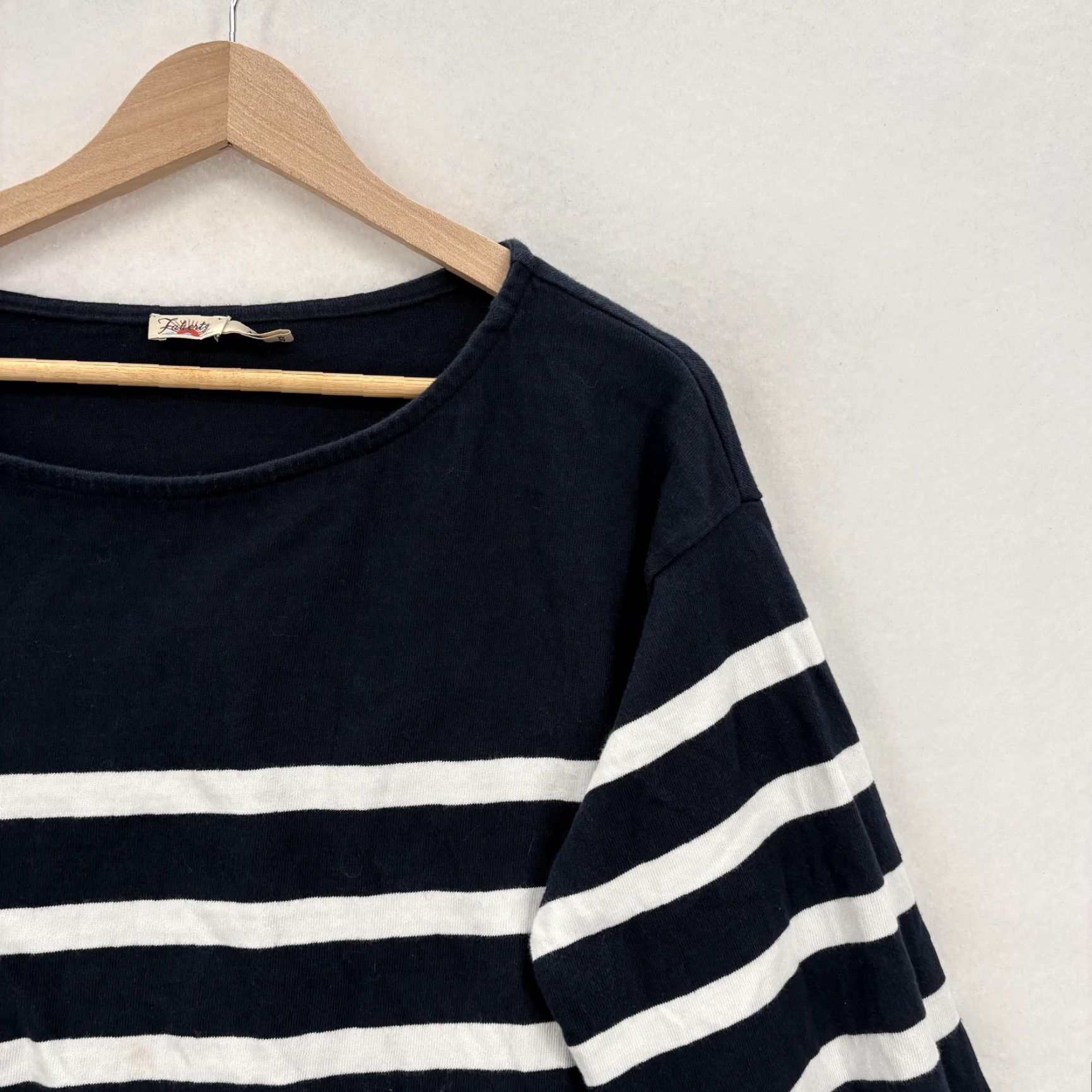 Faherty Faherty Shirt Womens Medium Navy White Stripe Boat Neck Cotton Top Nautical Size M / US 6-8 / IT 42-44 - 2 Thumbnail
