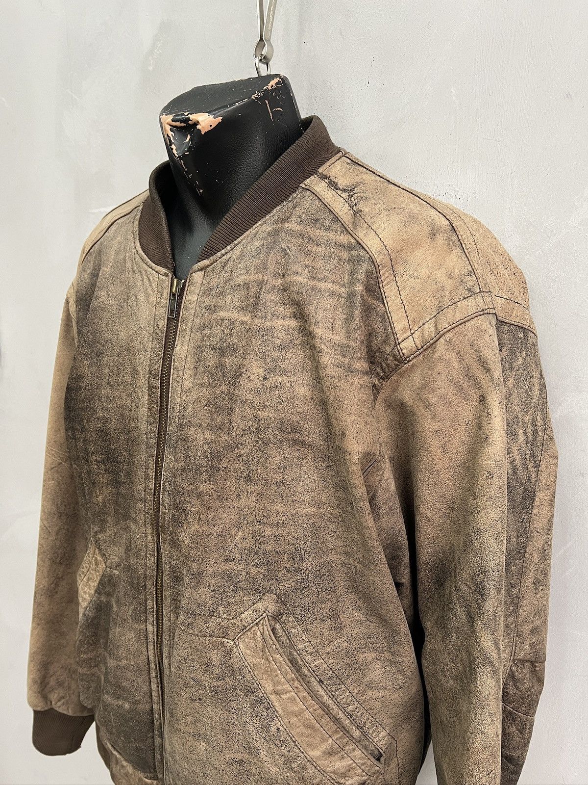 Schott Distressed Ma 1 leather bomber jacket balenciaga style Size US M / EU 48-50 / 2 - 3 Thumbnail