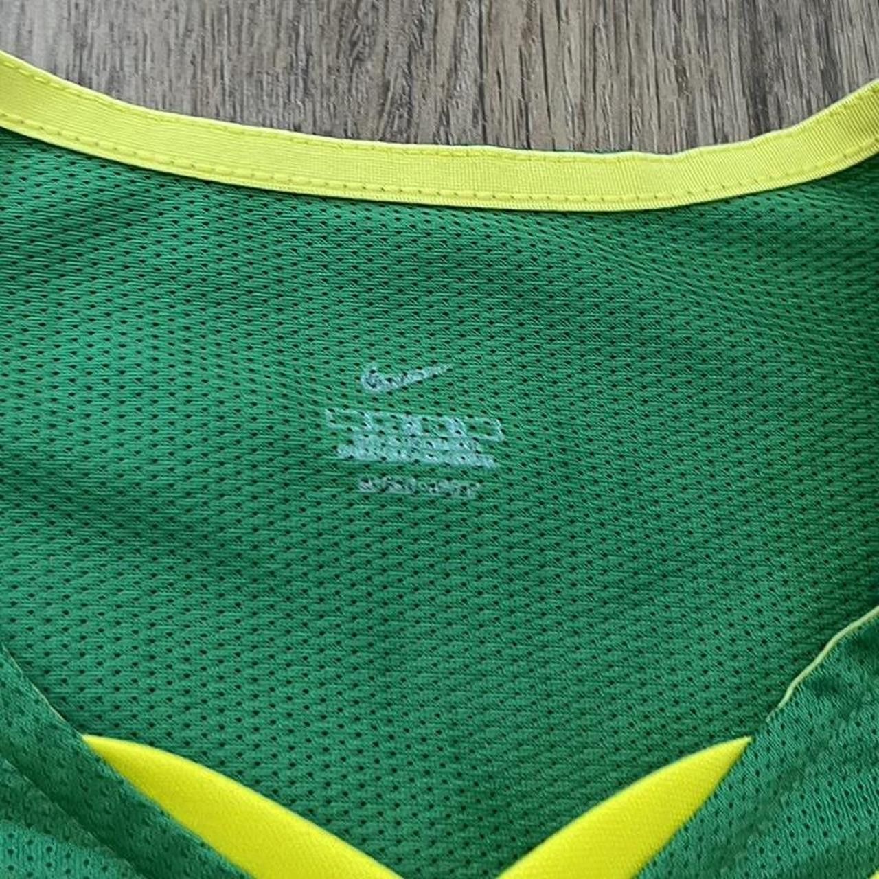 Nike 2004-06 Brasil Nike Home Football Shirt Ronaldo Ronaldinho Size US L / EU 52-54 / 3 - 4 Thumbnail