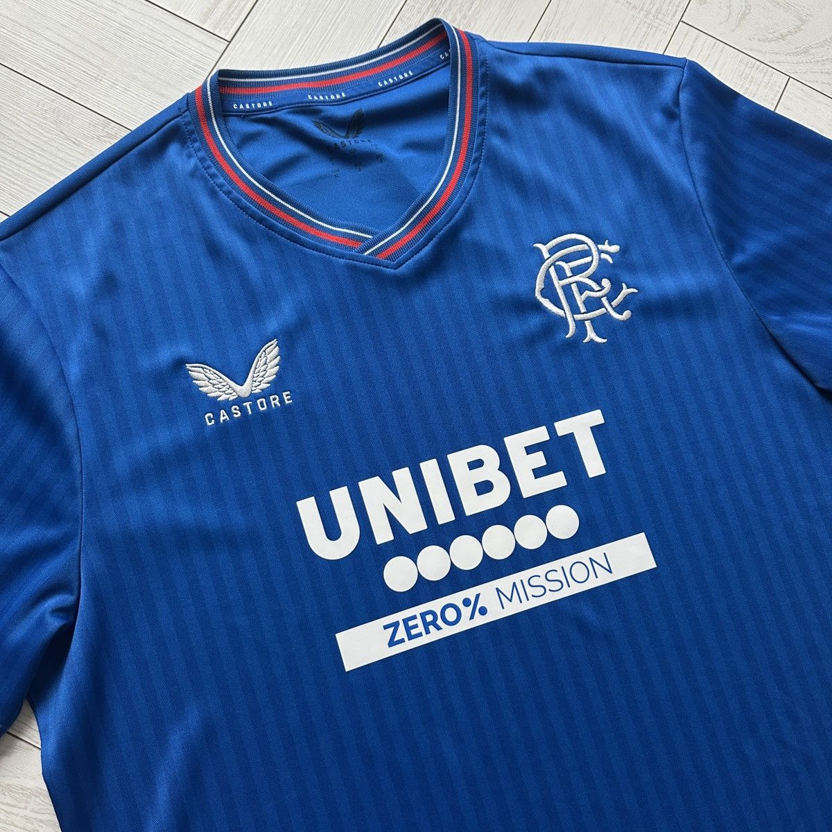 Castore Rangers FC Home Jersey 22/23 Castore soccer y2k hype footbal Size US L / EU 52-54 / 3 - 6 Thumbnail