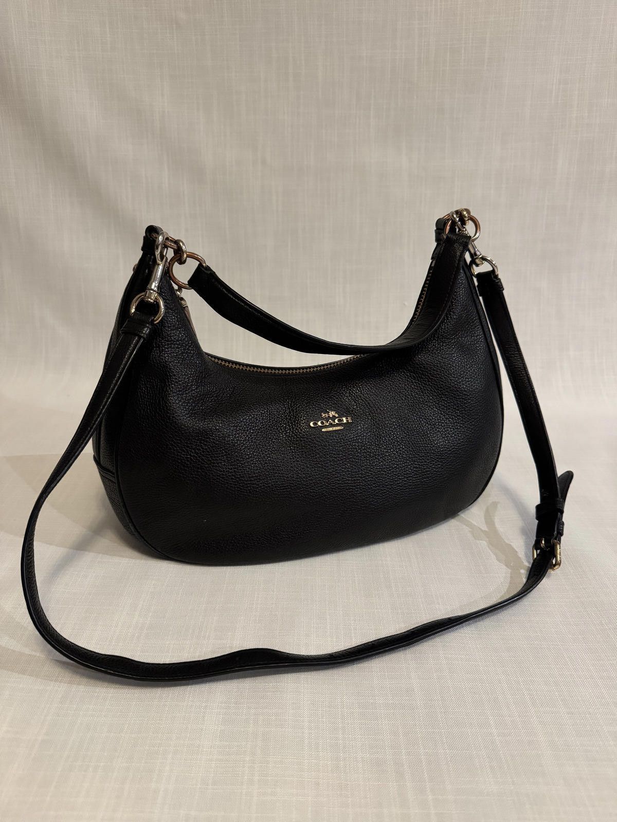 Coach Coach Black Leather Shoulder Bag Size ONE SIZE - 1 Thumbnail