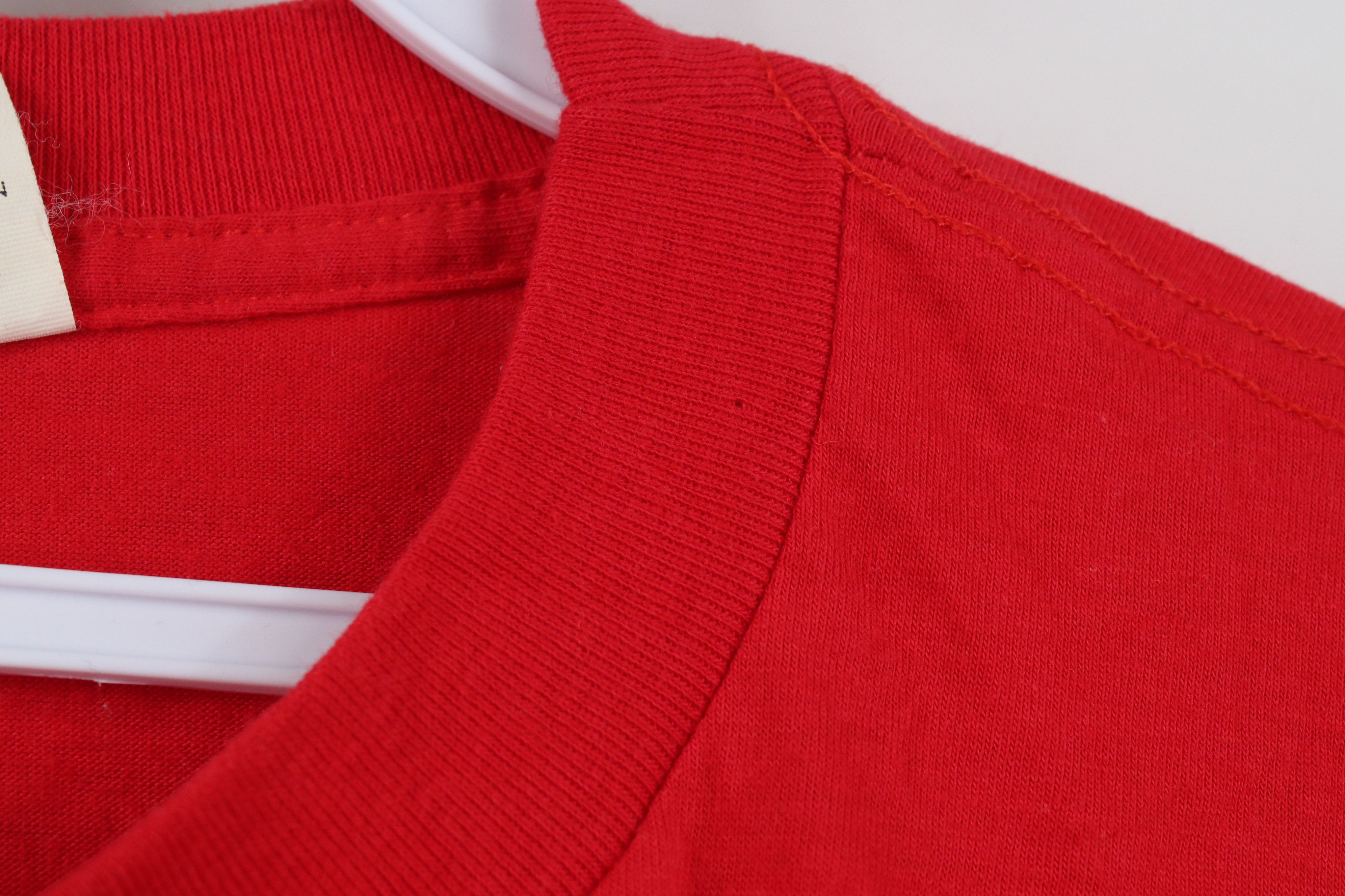 Vintage Vintage 70s 80s Streetwear Short Sleeve T-Shirt Red USA Size US XL / EU 56 / 4 - 4 Thumbnail