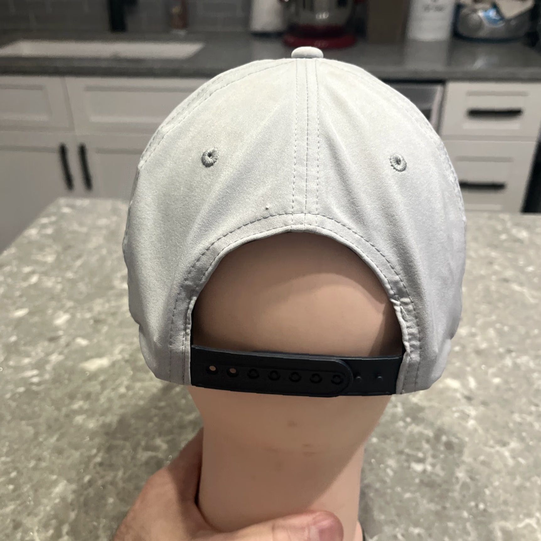 Vintage **Swannies Golf Soft Gray Women's Snap Back Cap** User: Swannies Golf Soft Grey Women's Snap Back Cap Size ONE SIZE - 3 Thumbnail