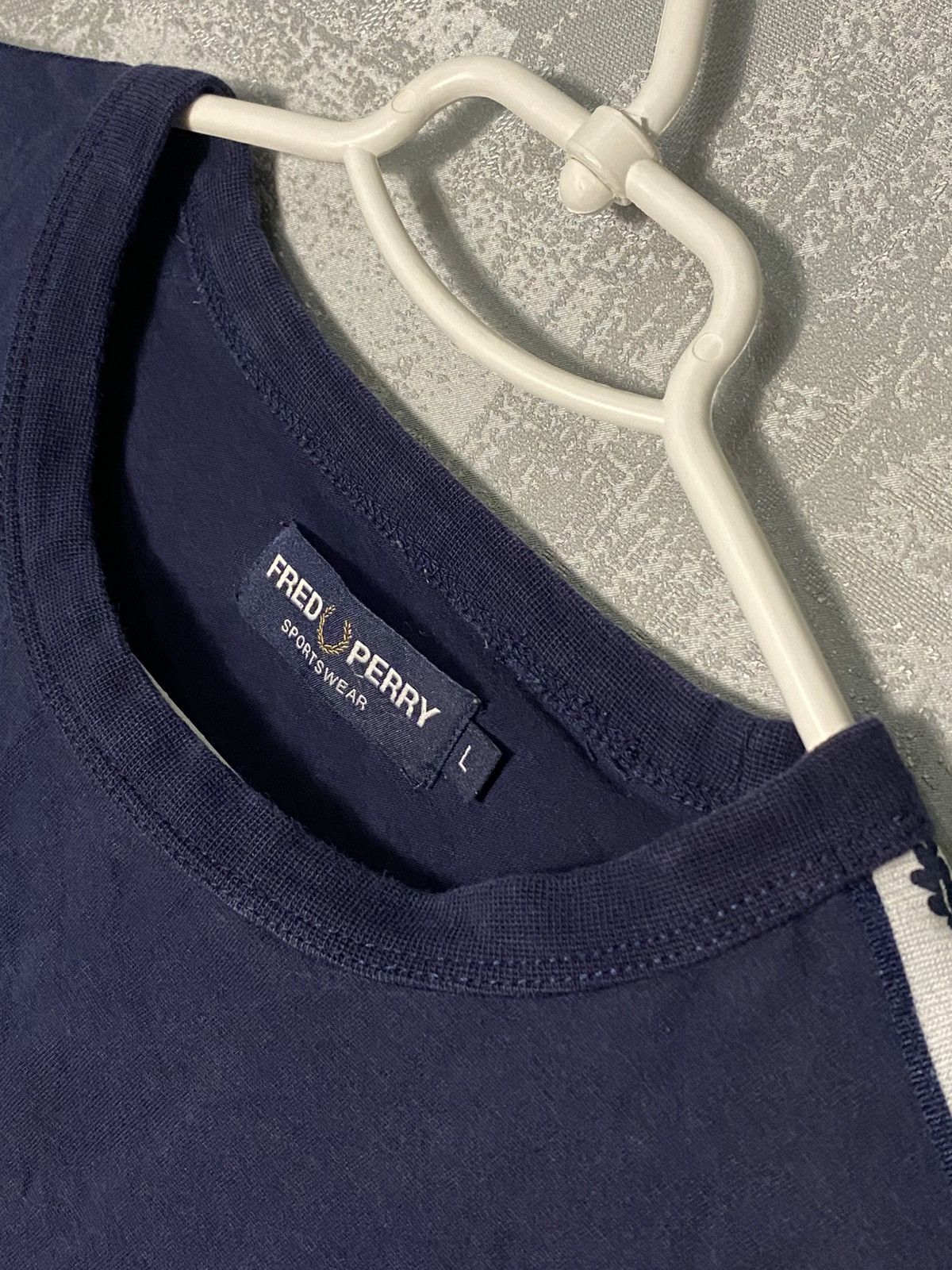 Fred Perry Fred Perry Long Sleeve T-shirt Sweater Hype Drill Mens Size US L / EU 52-54 / 3 - 3 Thumbnail