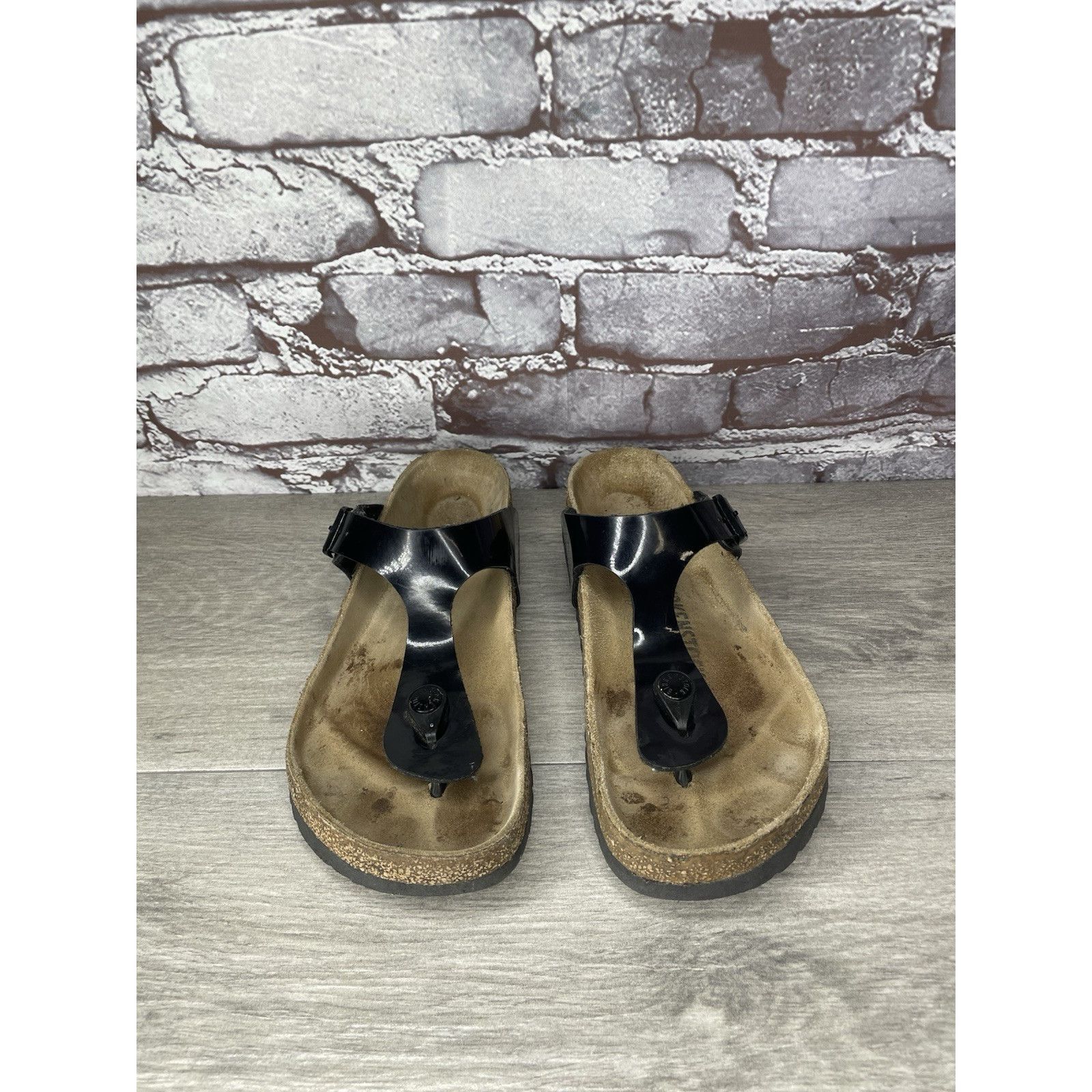 Birkenstock BIRKENSTOCK Gizeh Black Patent Leather Thong Cork Sandals Wo Size US 6.5 / IT 36.5 - 14 Thumbnail