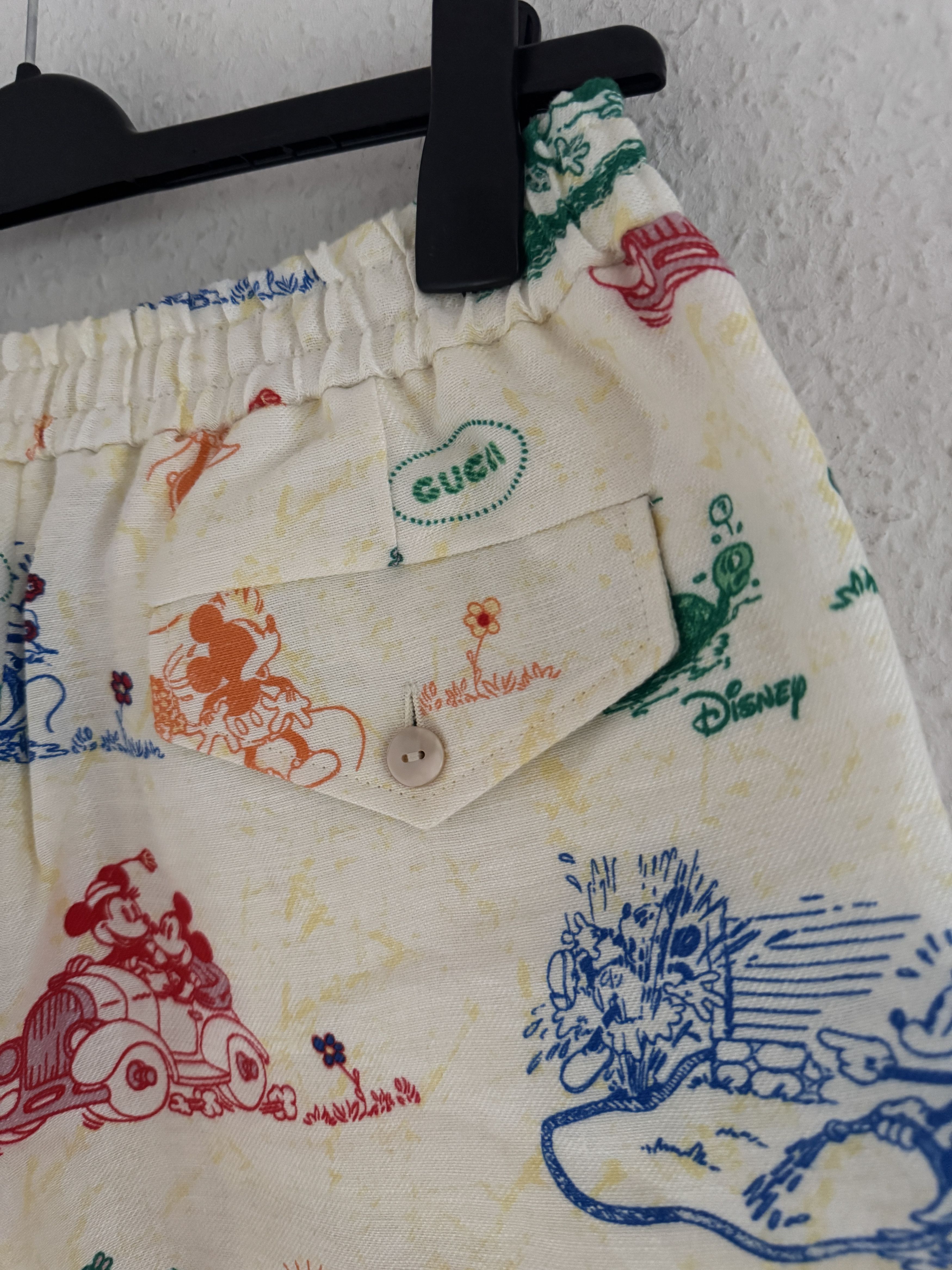 Disney × Gucci Linen Mickey Shorts Size US 32 / EU 48 - 12 Thumbnail