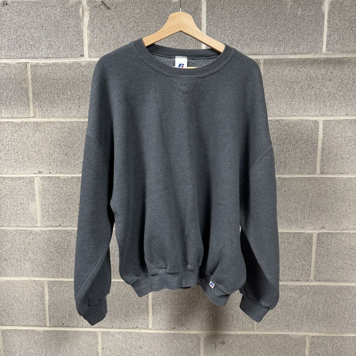 Vintage Blank Grey Russell Athletic Sweatshirt ERD Grunge Chrome Size US XXL / EU 58 / 5 - 1 Thumbnail