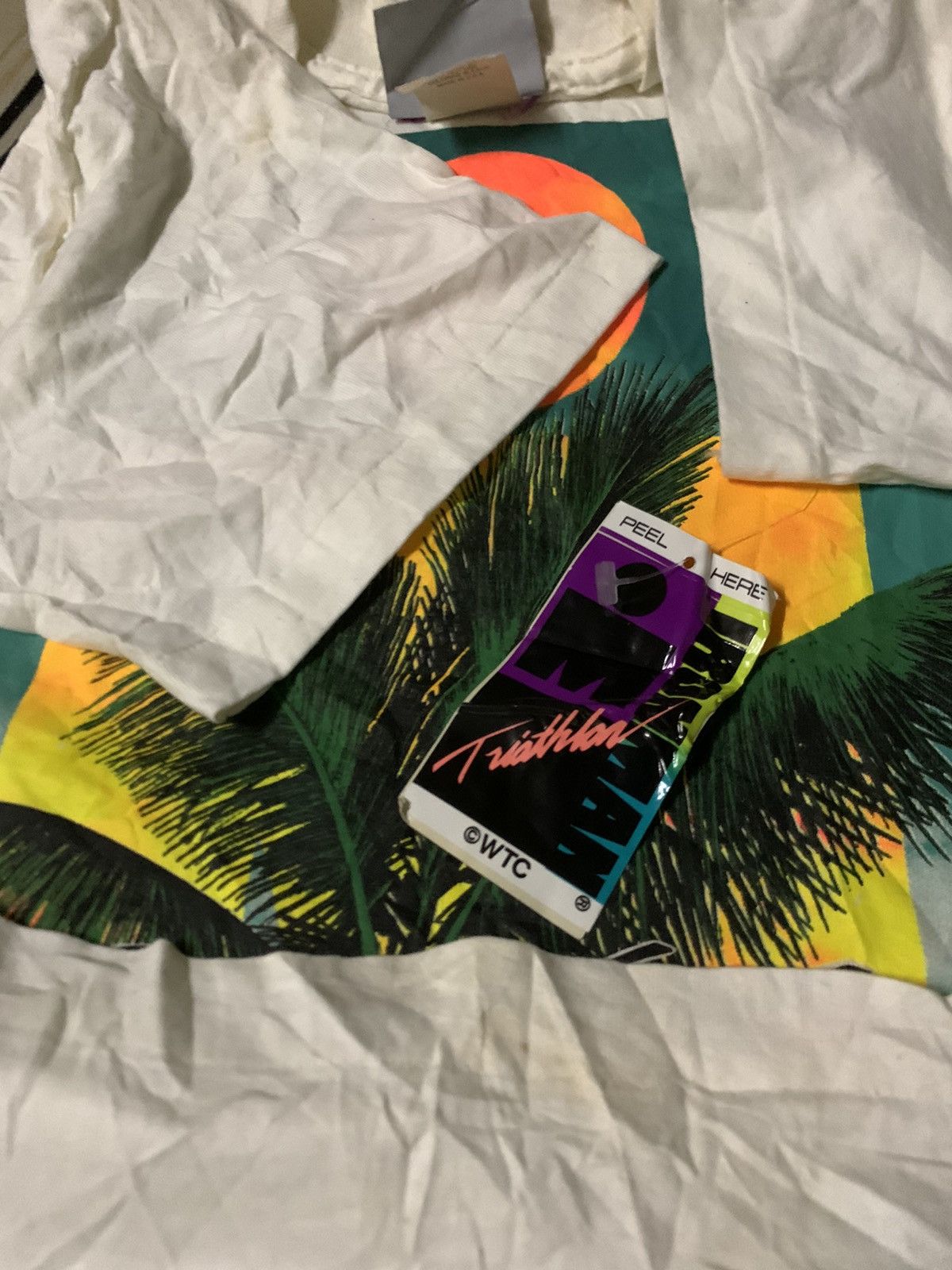 Gatorade × Vintage Gatorade x ironman with hawaii sunset Print Size US L / EU 52-54 / 3 - 6 Thumbnail