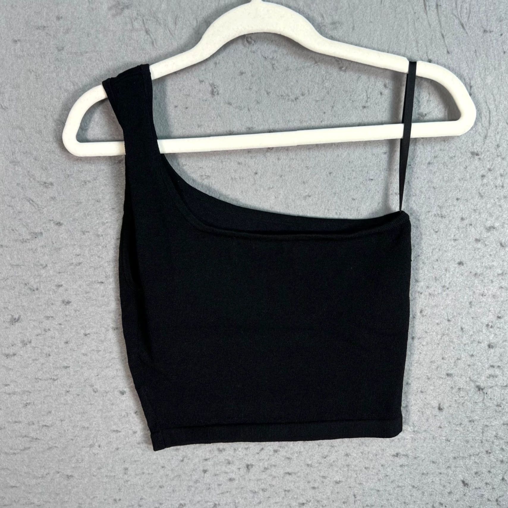 Vintage Babaton Womens 2XS Black One-Shoulder Crop Top Tank Shirt Crop Top Womens 2XS Black One Shoulder Babaton Cropped Tank Summer Spring Fall Womens Size XXS / US 00 / IT 34 - 2 Thumbnail