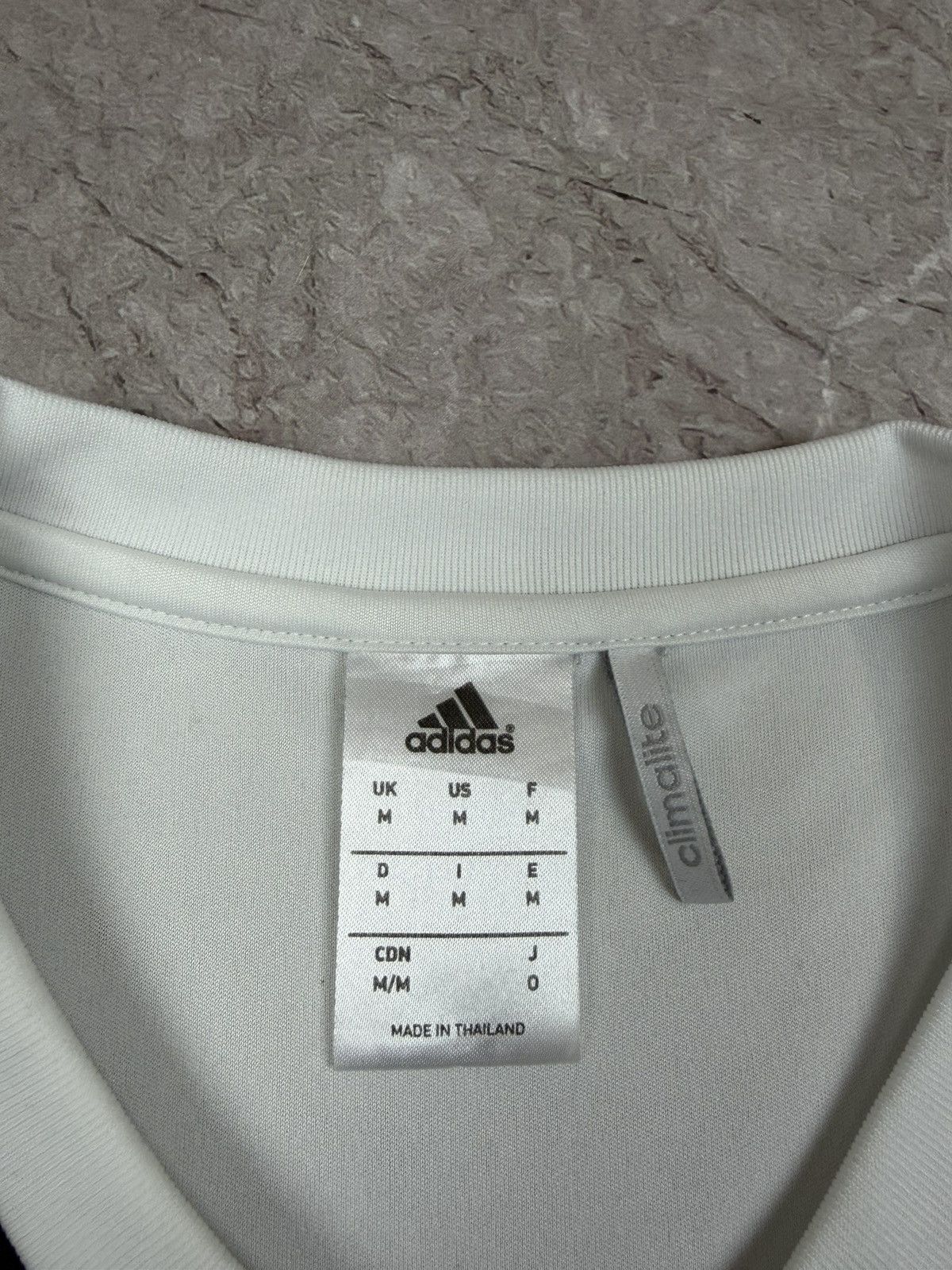 Adidas Adidas Juventus 2015-2016 Home Football Shirt Soccer Jersey Size US M / EU 48-50 / 2 - 6 Thumbnail