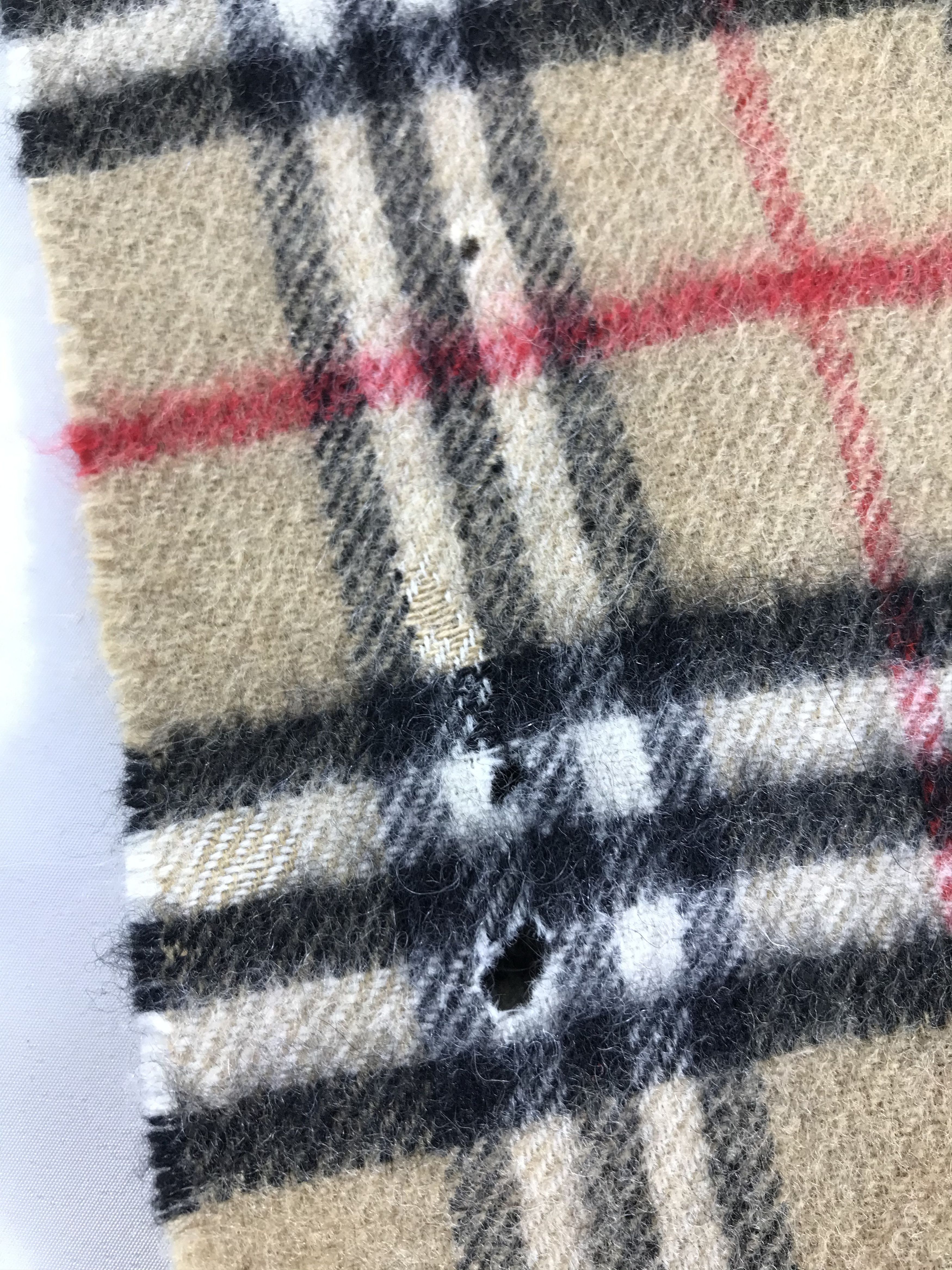 Burberry Vintage Burberry Scarf/Muffler/Neckwear MF975 Size ONE SIZE - 5 Thumbnail