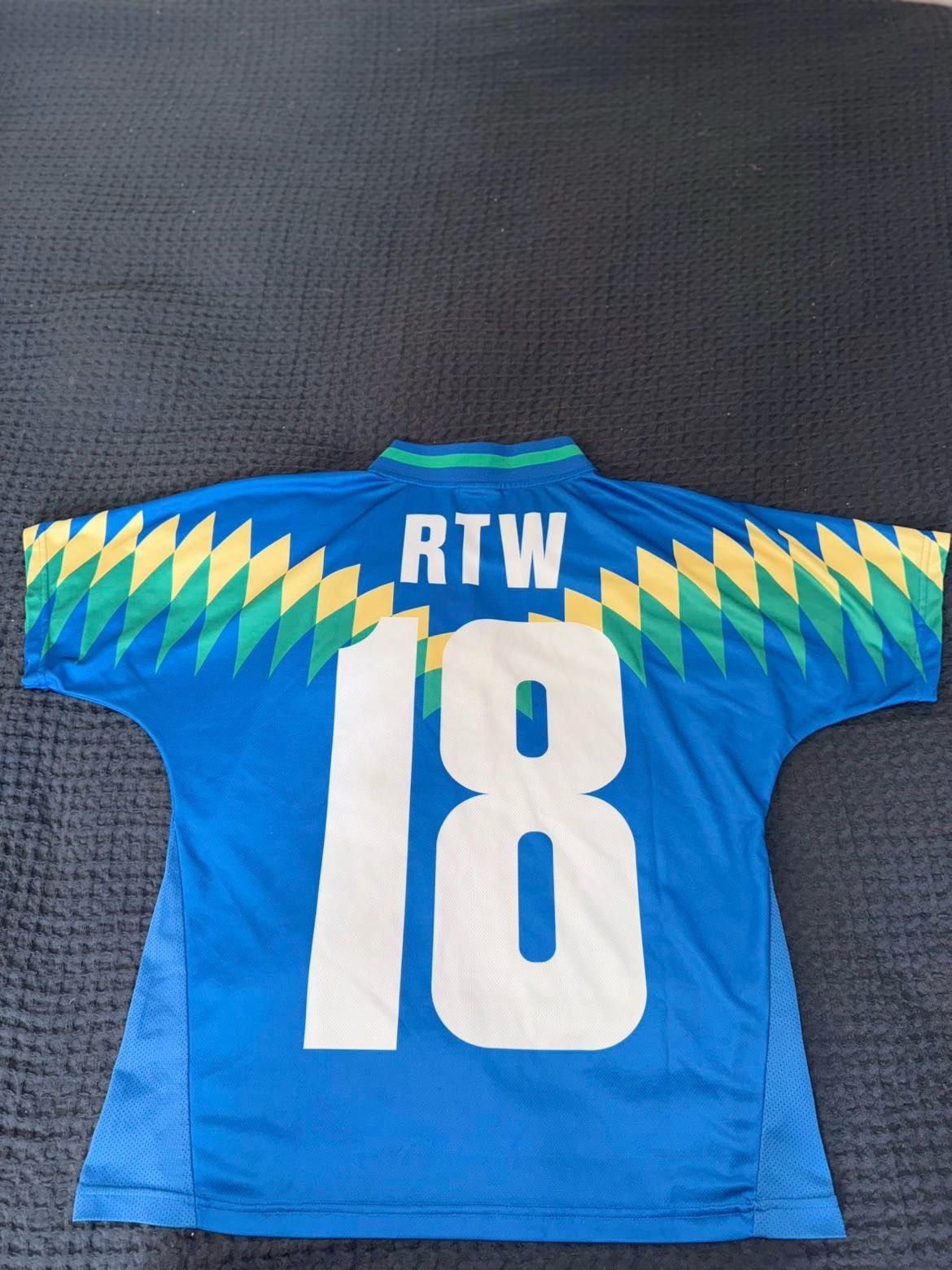 Corteiz Authentic Cortiez X Brazil -FootBall Jersey -Size Small. Size US S / EU 44-46 / 1 - 4 Thumbnail