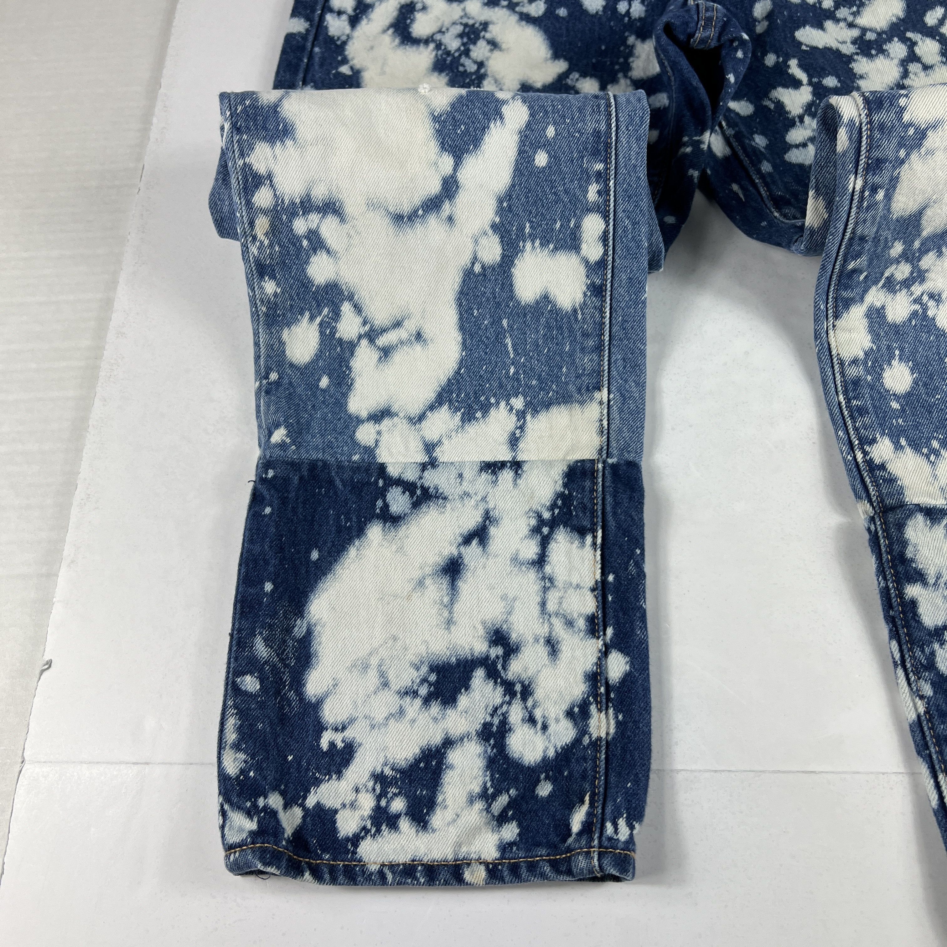 Levi's Levi's Jeans Men 541 Athletic Tapered Blue Bleached Denim Size US 33 - 7 Thumbnail