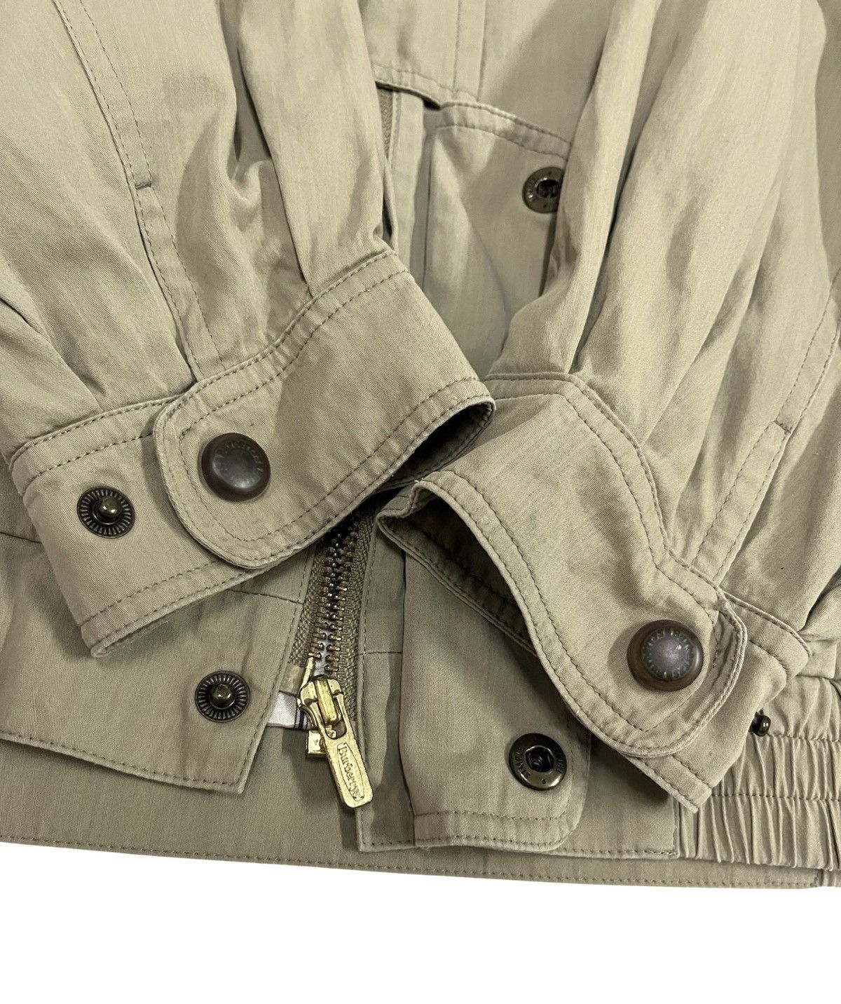 Burberry VINTAGE 90s BURBERRYS LUXURY LOGO BUTTON ZIPPER JACKET Size US L / EU 52-54 / 3 - 12 Thumbnail