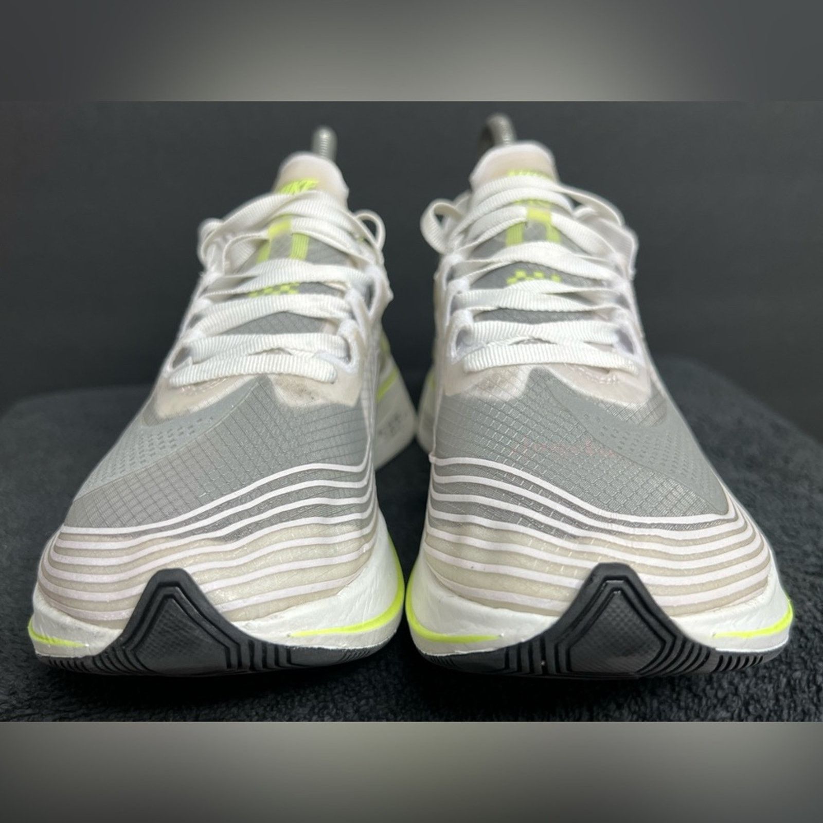 Nike NIKE Running Shoe Size 7 ZOOM FLY SP MEN'S WHITE VOLT GLOW Size US 7 / EU 40 - 5 Thumbnail