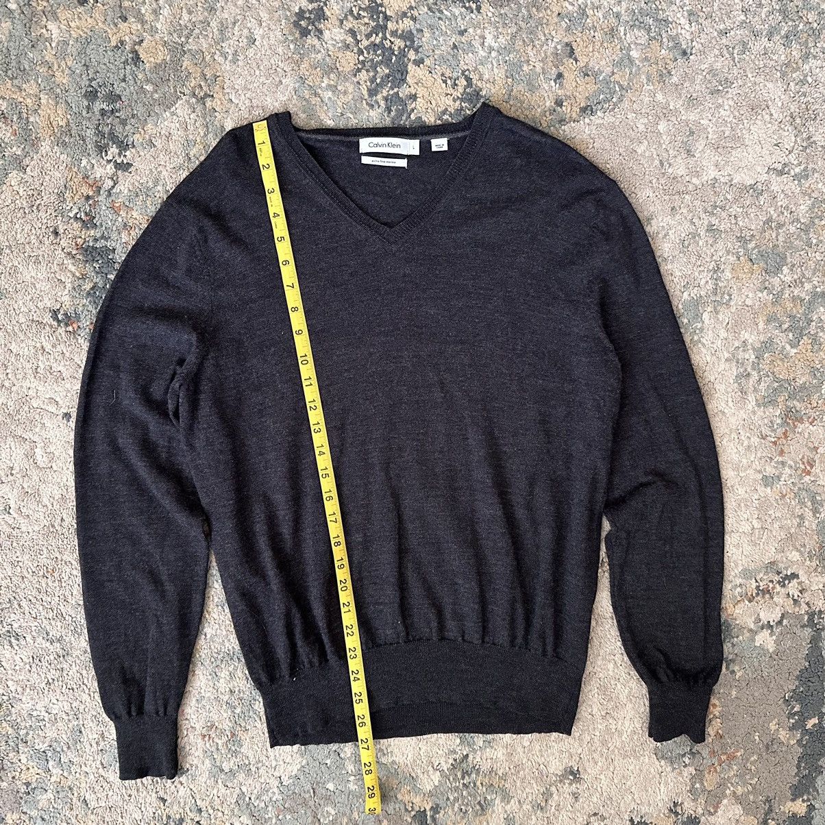 Calvin Klein Grey Calvin Klein V-neck Sweater Size US L / EU 52-54 / 3 - 4 Thumbnail