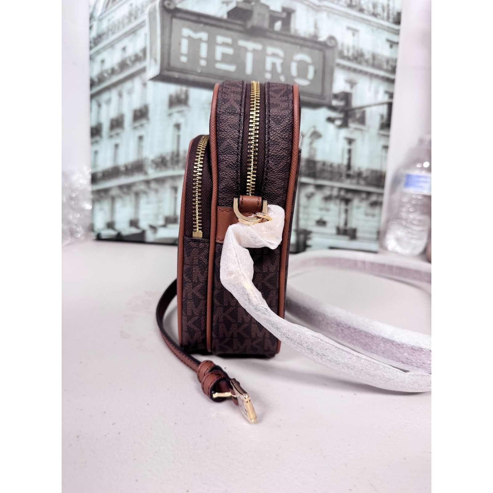Michael Kors Michael Kors 35F1GTVC2B Jet Set Travel Medium Logo Crossbody Size ONE SIZE - 4 Thumbnail