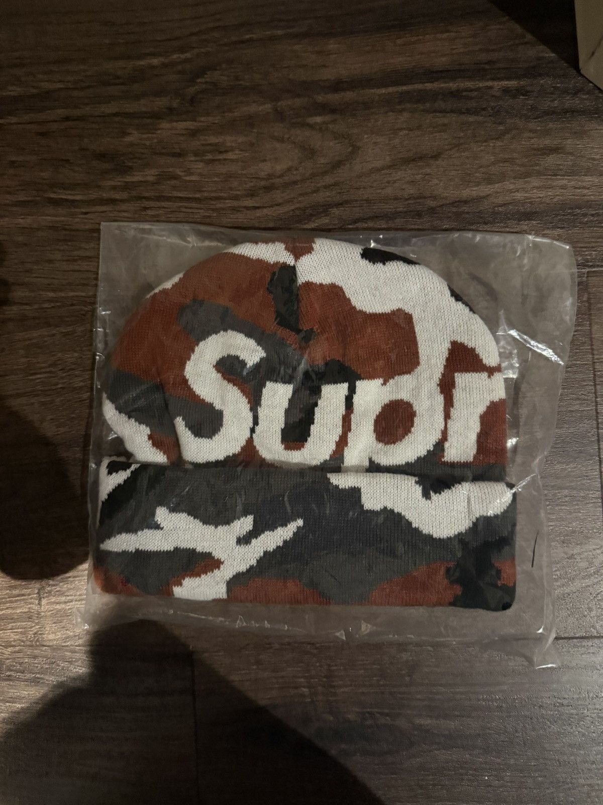 Supreme Supreme Camo Big Logo Beanie Size ONE SIZE - 1 Thumbnail
