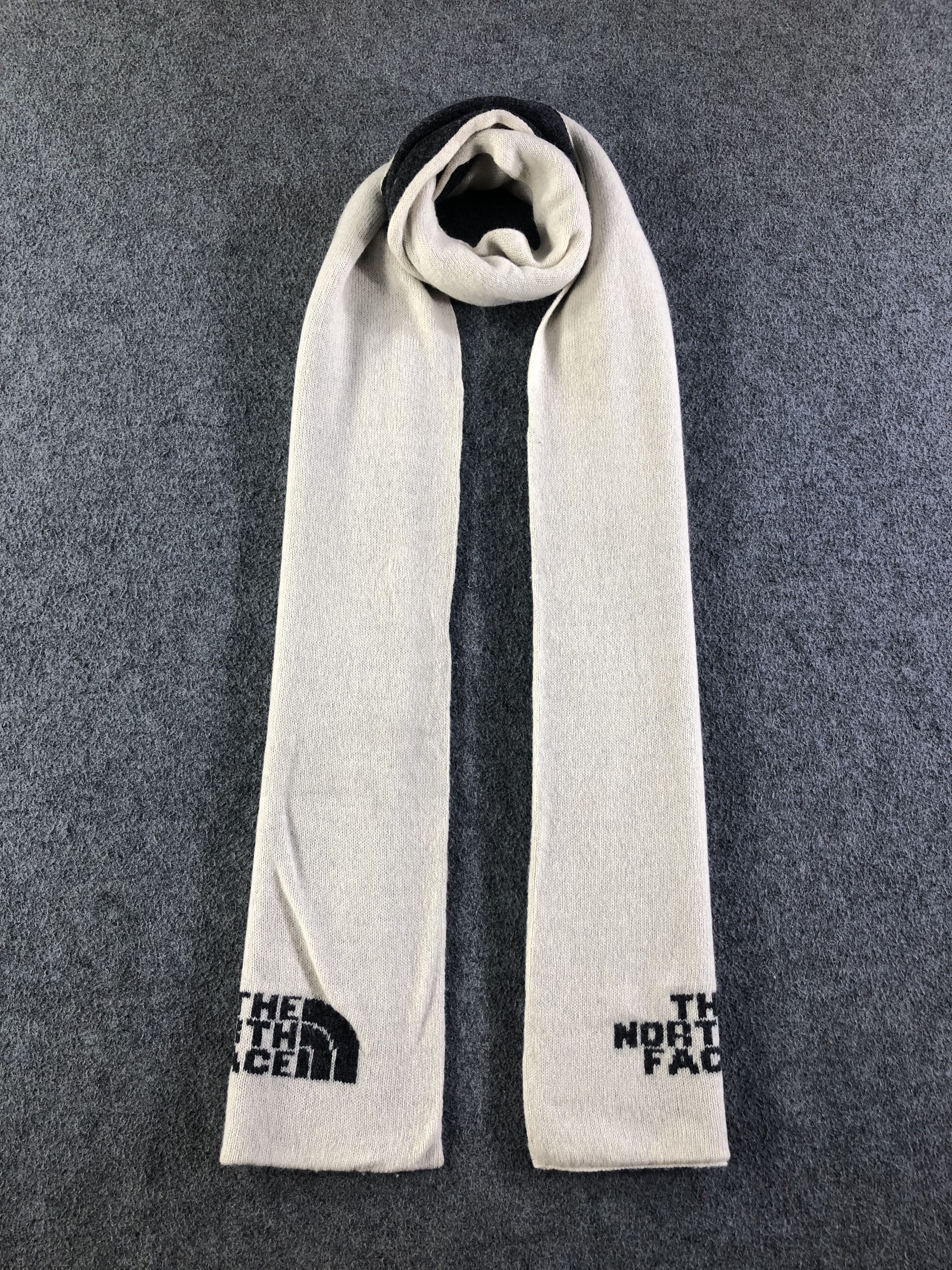 The North Face The North Face Scarf / Muffler / Neckwear SS1369b Size ONE SIZE - 1 Thumbnail
