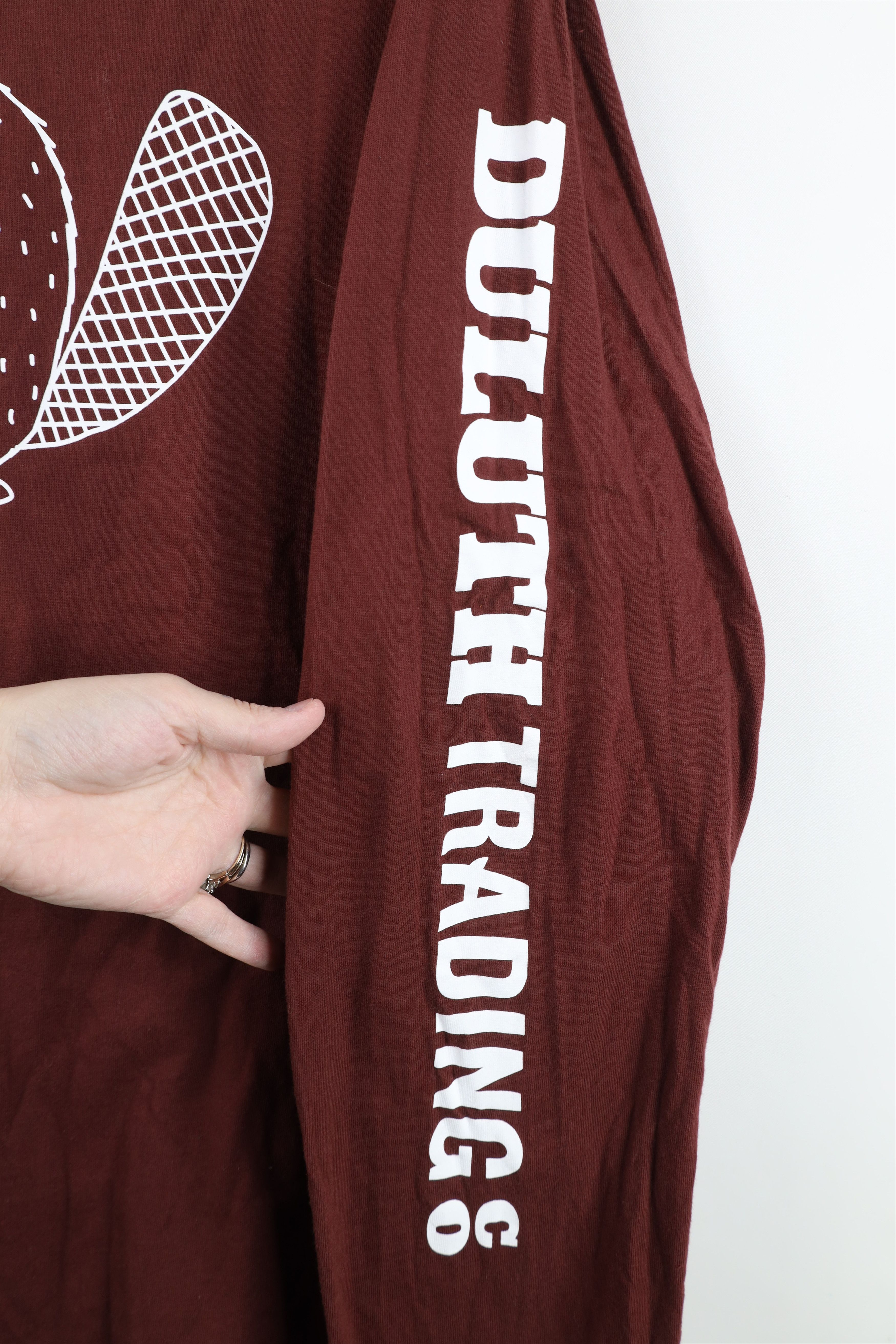 Duluth Trading Company Duluth Trading Co Relaxed Longtail T Beaver T-Shirt Maroon Size US XL / EU 56 / 4 - 5 Thumbnail