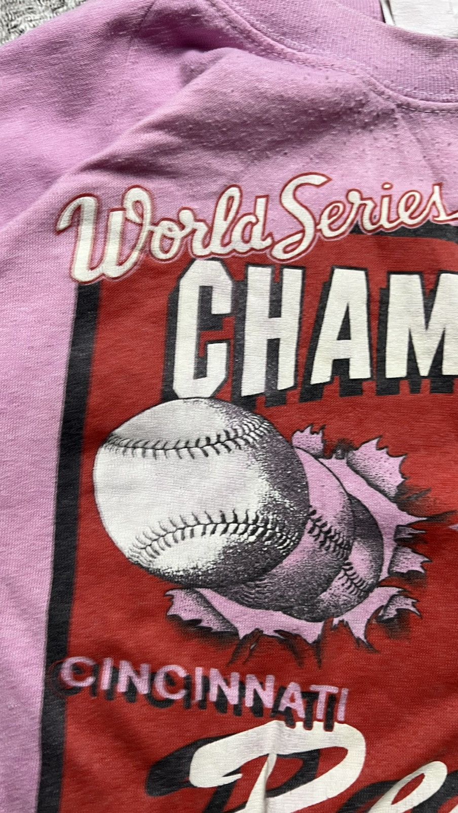 MLB 1990 Cincinatti Reds champions GARAN made in USA sweatshirt Size US XL / EU 56 / 4 - 6 Thumbnail