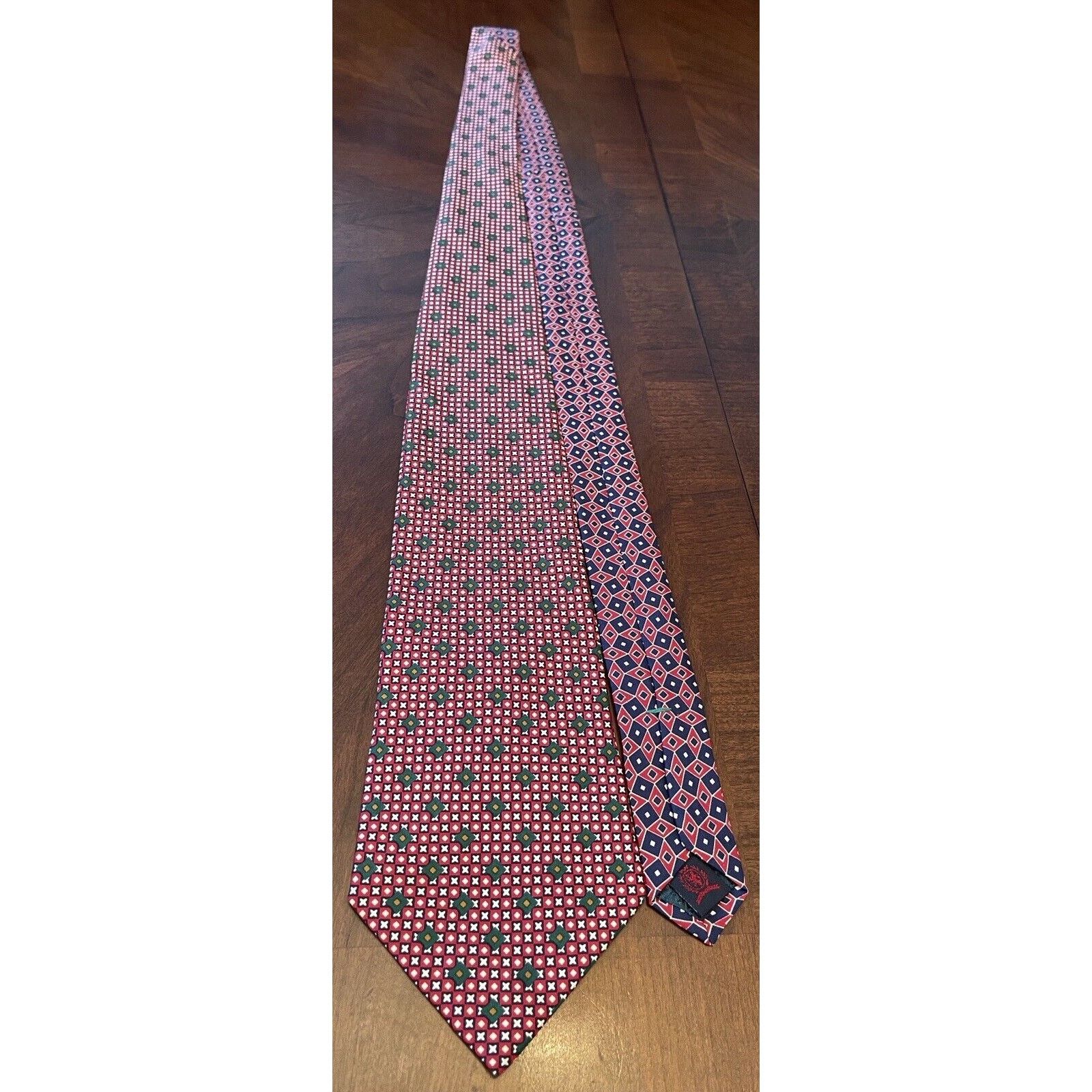 Tommy Hilfiger Tommy Hilfiger Red Green Blue 100% Italian Silk Made In Usa Size ONE SIZE - 3 Thumbnail