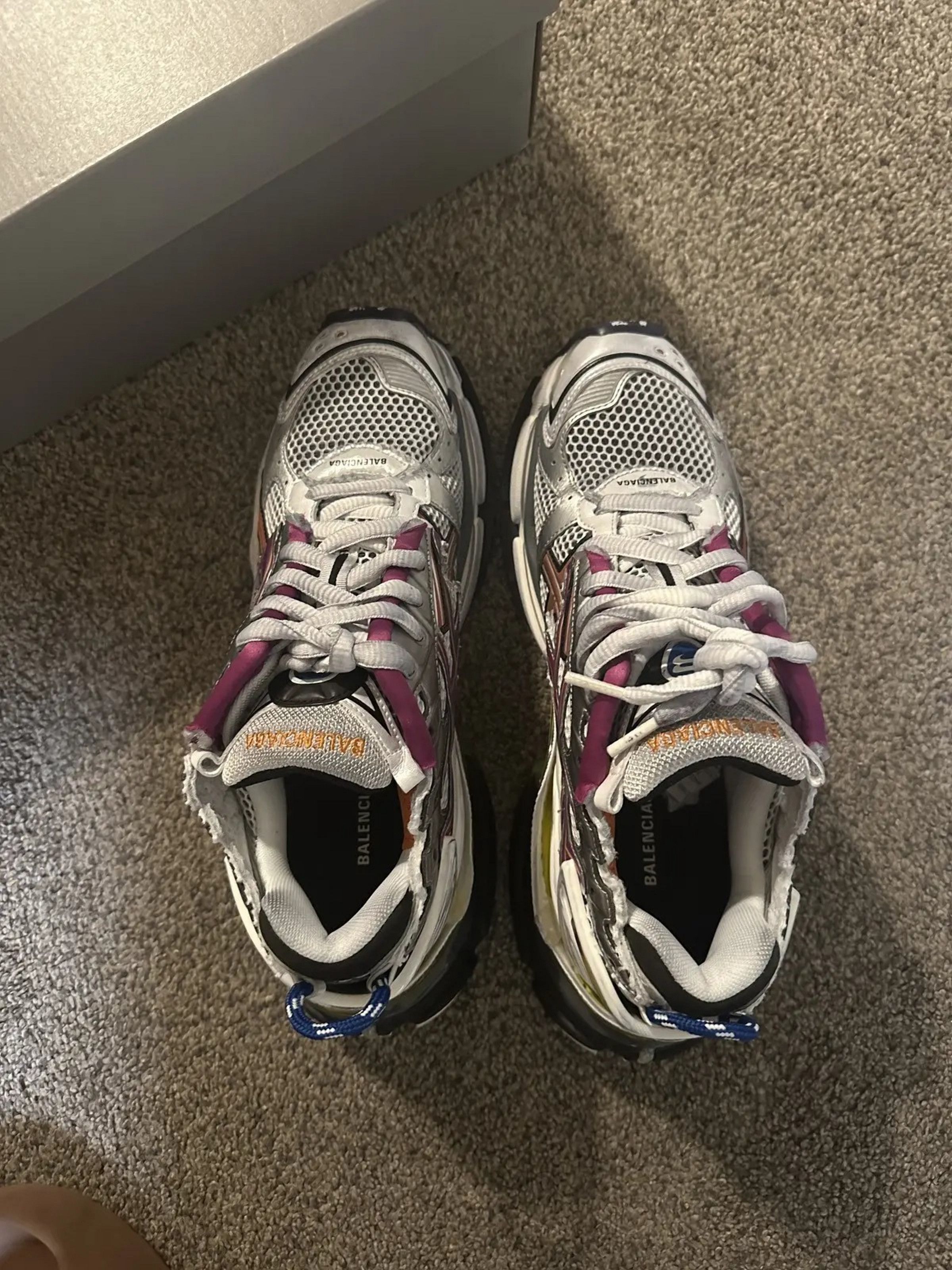 Balenciaga Balenciaga Runner Multicolor Sneakers Size US 10 / EU 43 - 4 Thumbnail