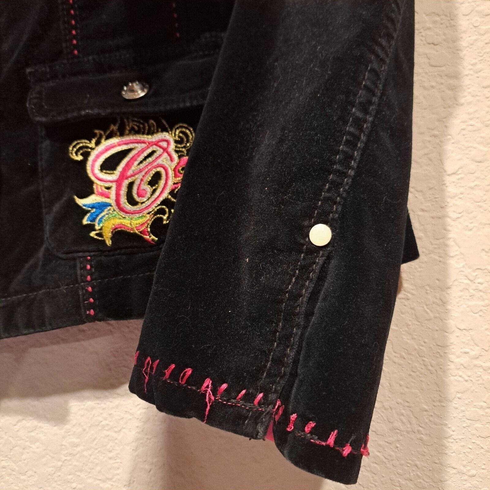 Coogi Coogi Vintage Black Velvet Jacket Blazer Logo Studs Gold XL Size XL / US 12-14 / IT 48-50 - 8 Thumbnail
